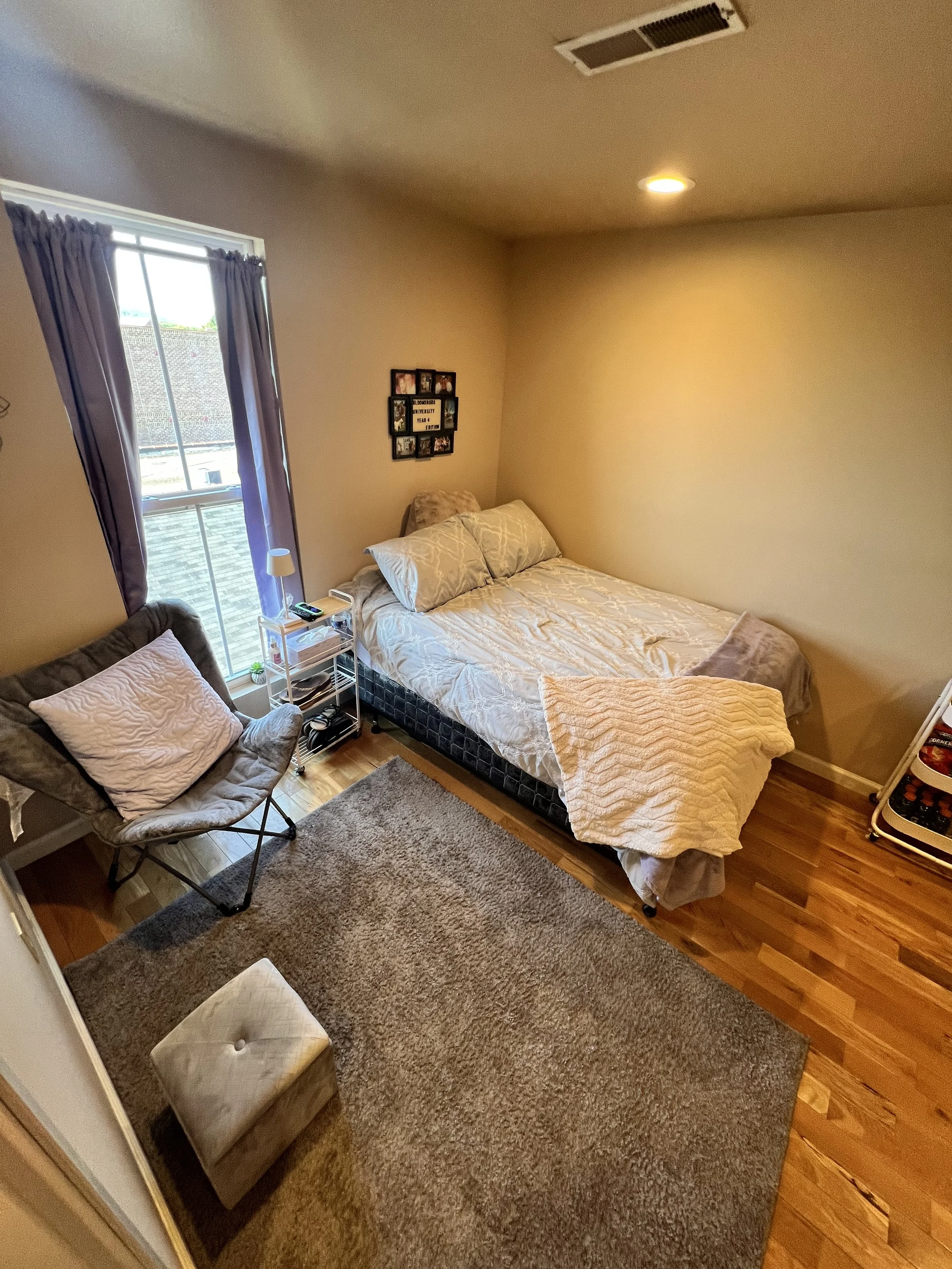 Apartment 11 4 Bedroom - 4 Bathroom