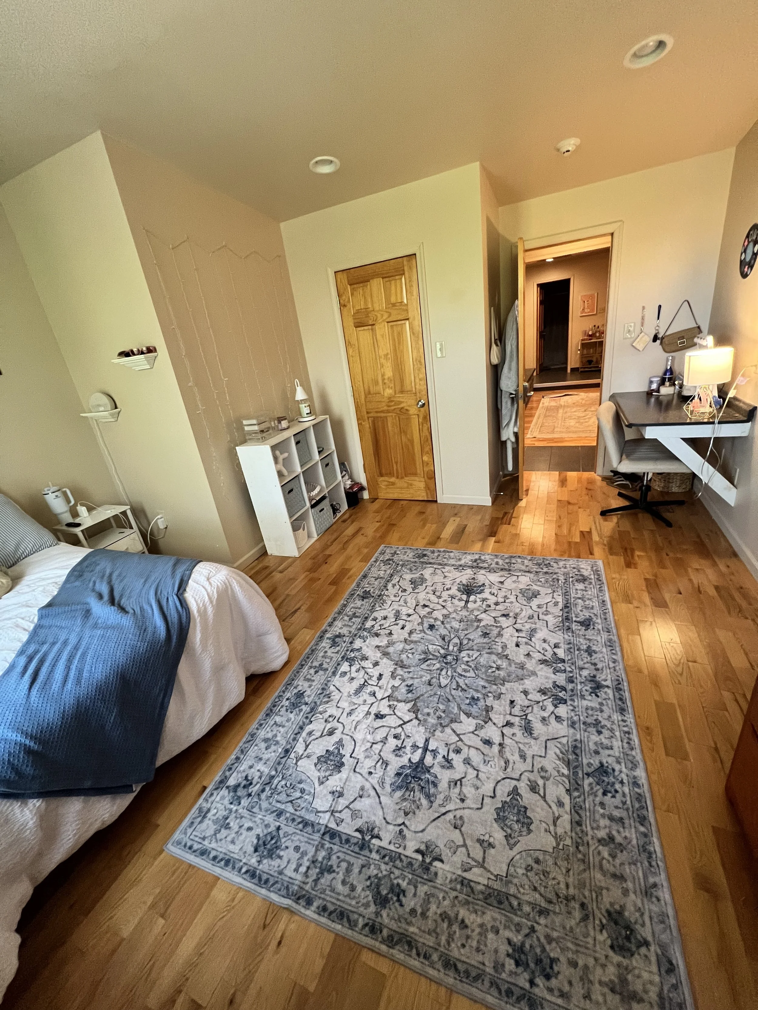Apartment 1- 5 bedroom 2 bathroom
