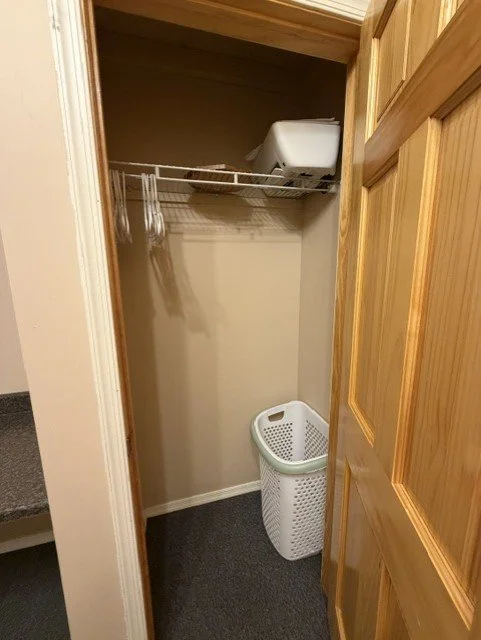 Apartment 3B - 6 bedroom 2 bathroom
