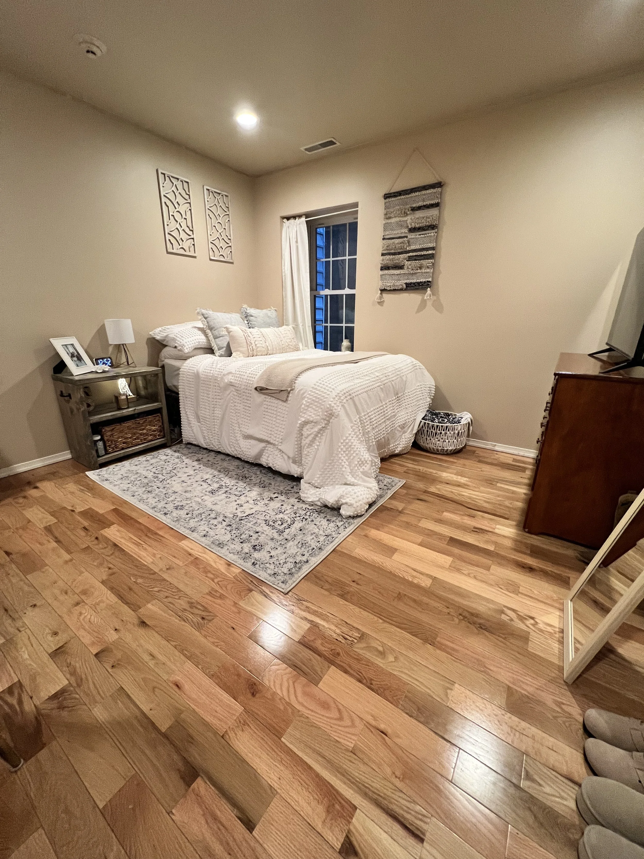 Apartment 8- 3 bedroom 3 bathroom