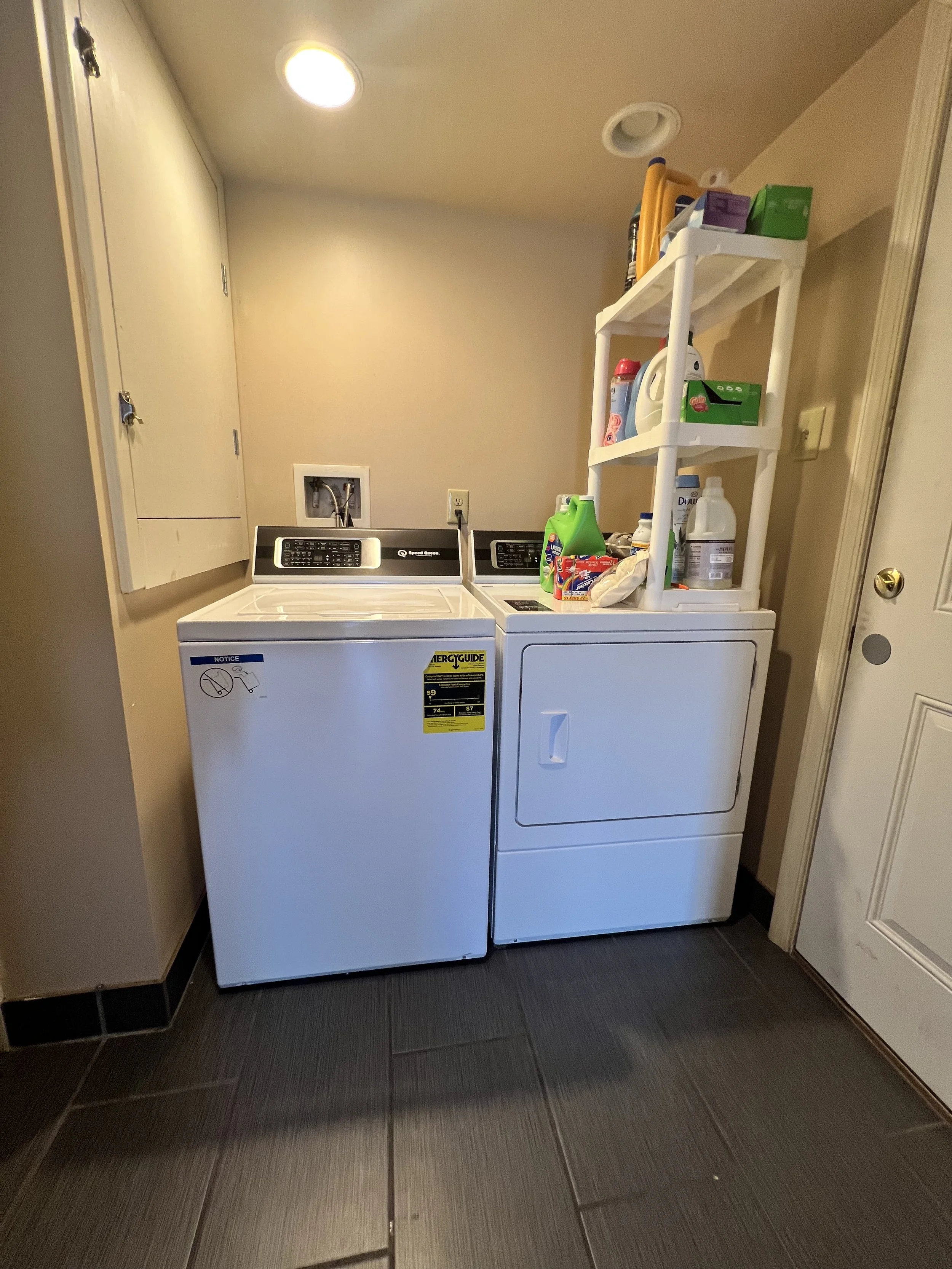 Apartment 3A - 6 bedroom 6 bathroom