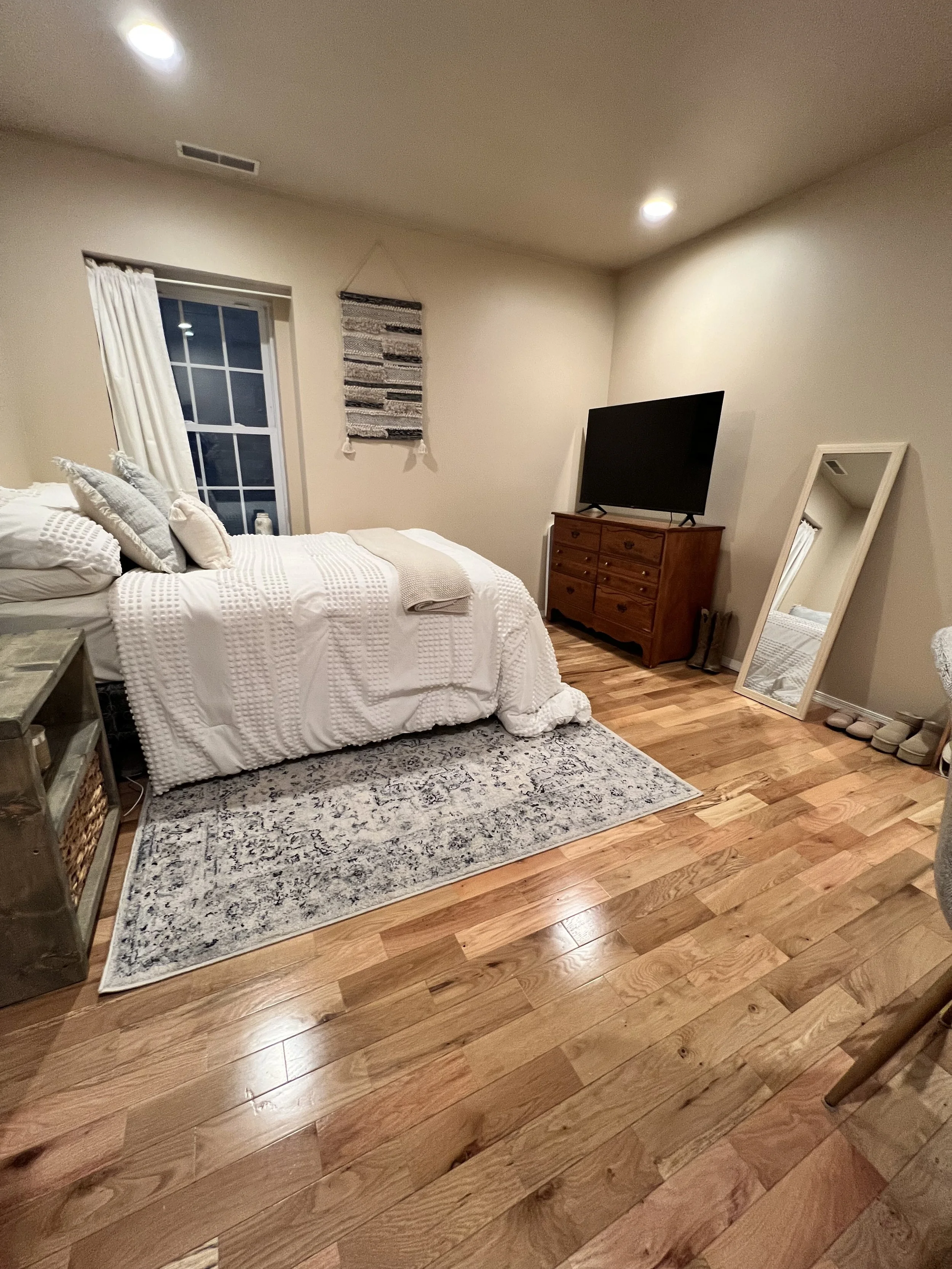Apartment 8- 3 bedroom 3 bathroom