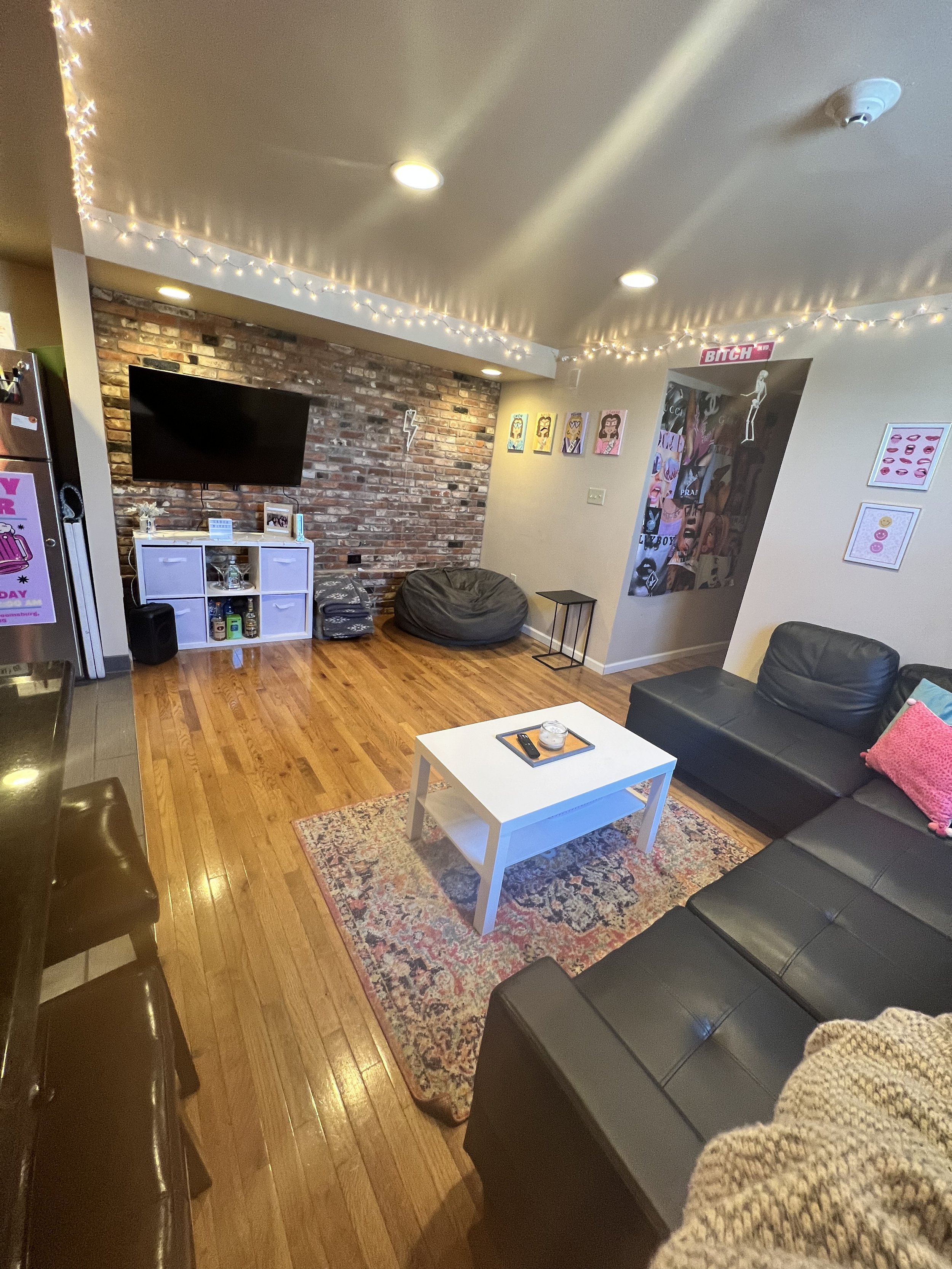 Apartment 10- 4 bedroom 4 bathroom