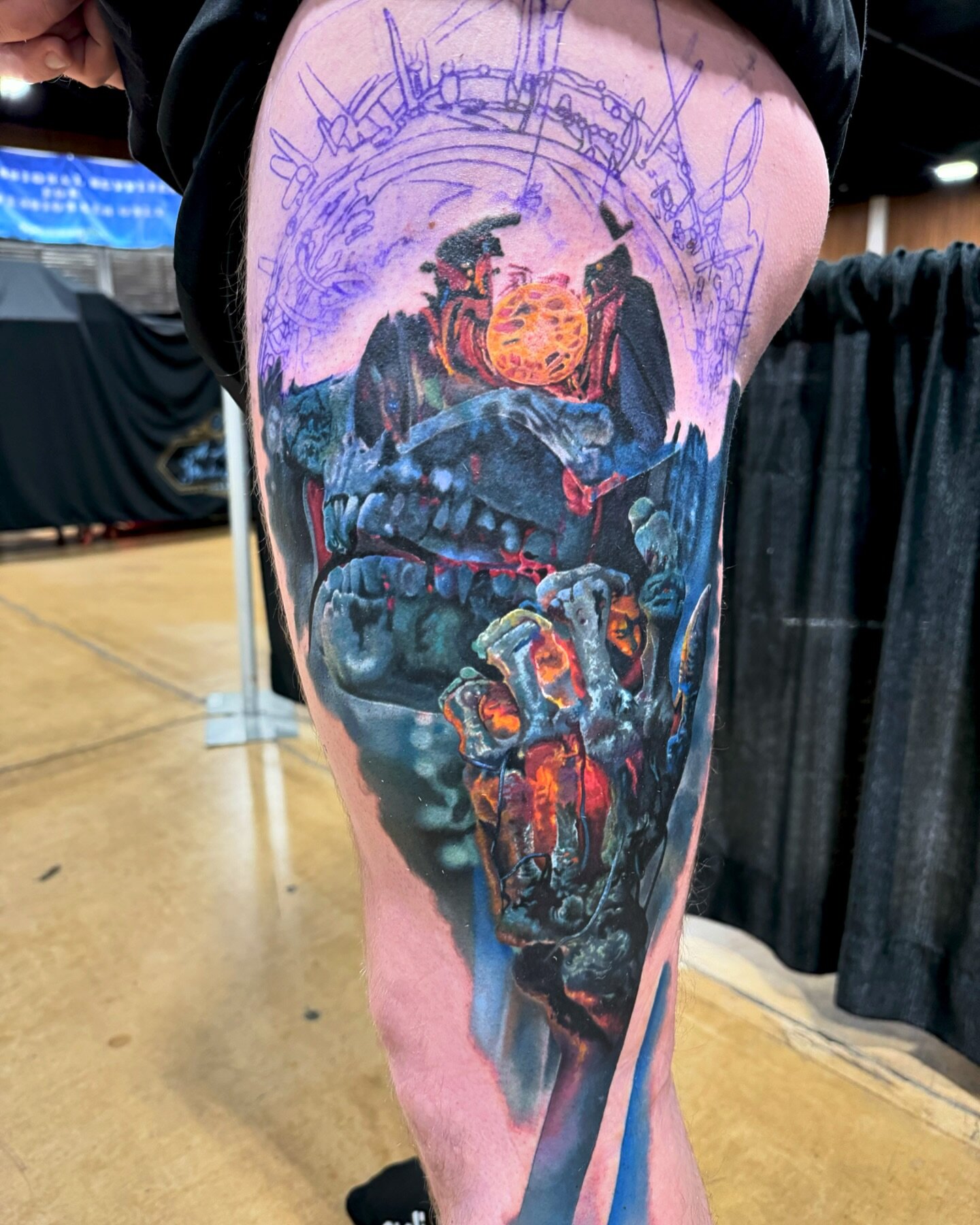 So happy to get to do one of my #premadedesigns this year at the best #tattooconvention @evergreentattooinvitational . Although we didn&rsquo;t finish it was a fun time! Until next year @bobbitnertattoo 🫡🤣🤣🤣🤣 Done using @empireinks @hustlebutter