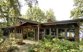 SOLD - 105 Kimberley Knoll