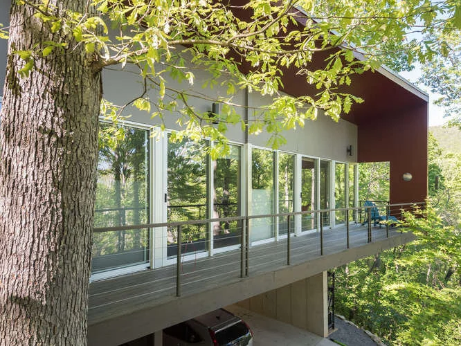 FOR SALE | Fairview Modern Mountain View Home