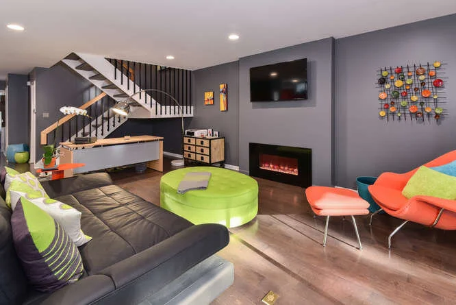 FOR SALE | 215 Crowfields Drive