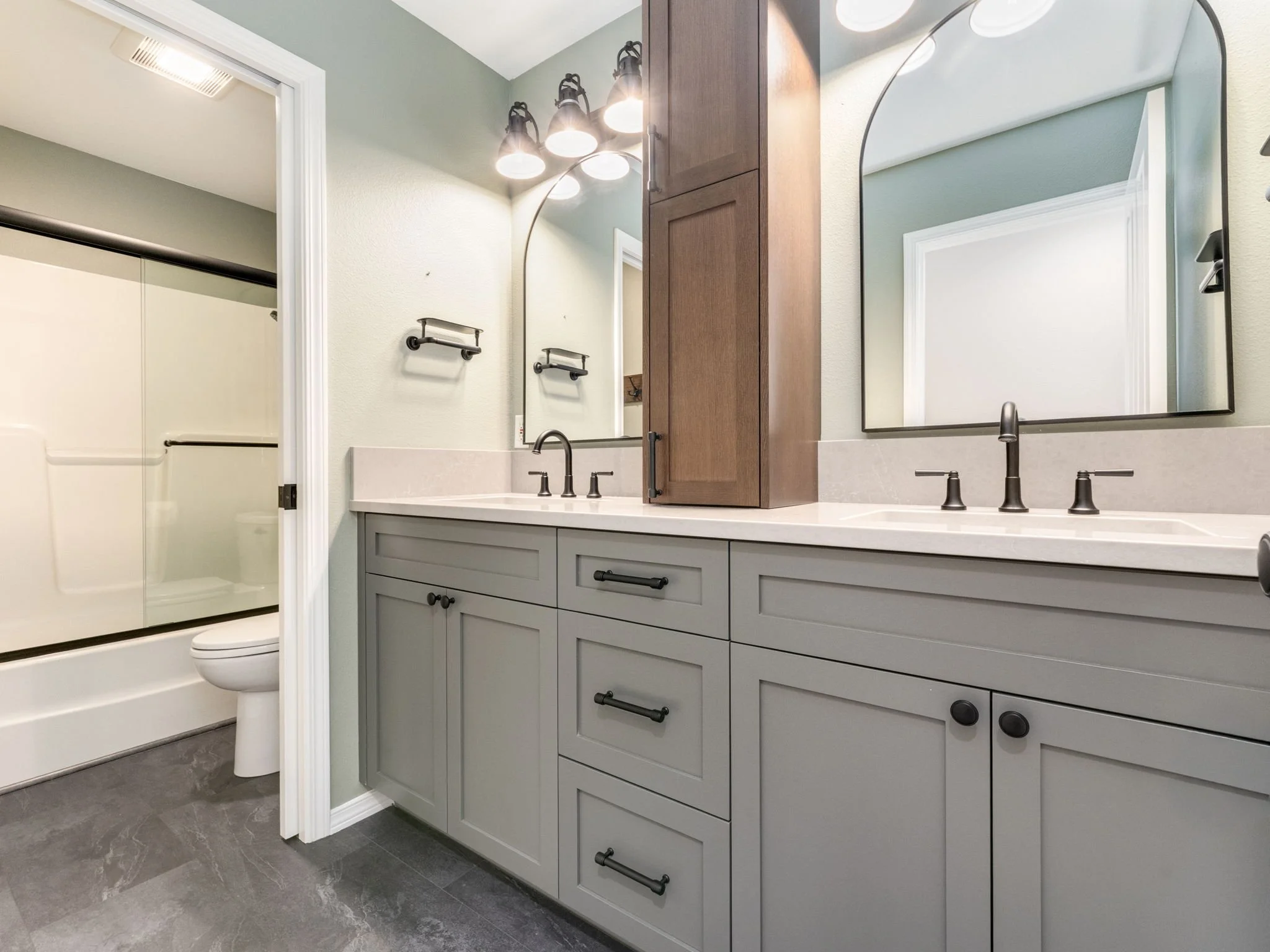 7.38-web-or-mls-2584 NW Alice Kelley Ct McMinnville OR (38) copy.jpg