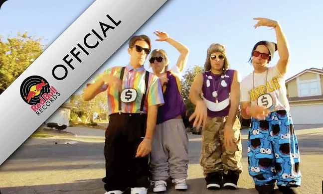 MUSIC VIDEO - PRODUCER