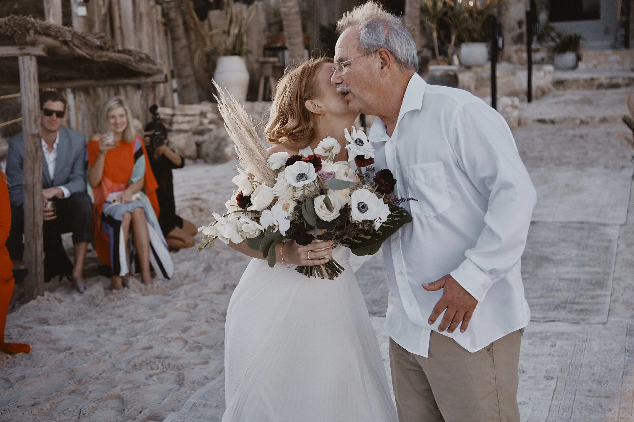 R+T Wedding Highlights Cloud 122.jpg