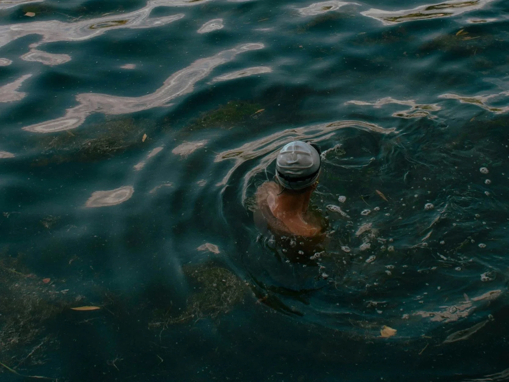 Helen Moss Therapy - wild swimming on retreat