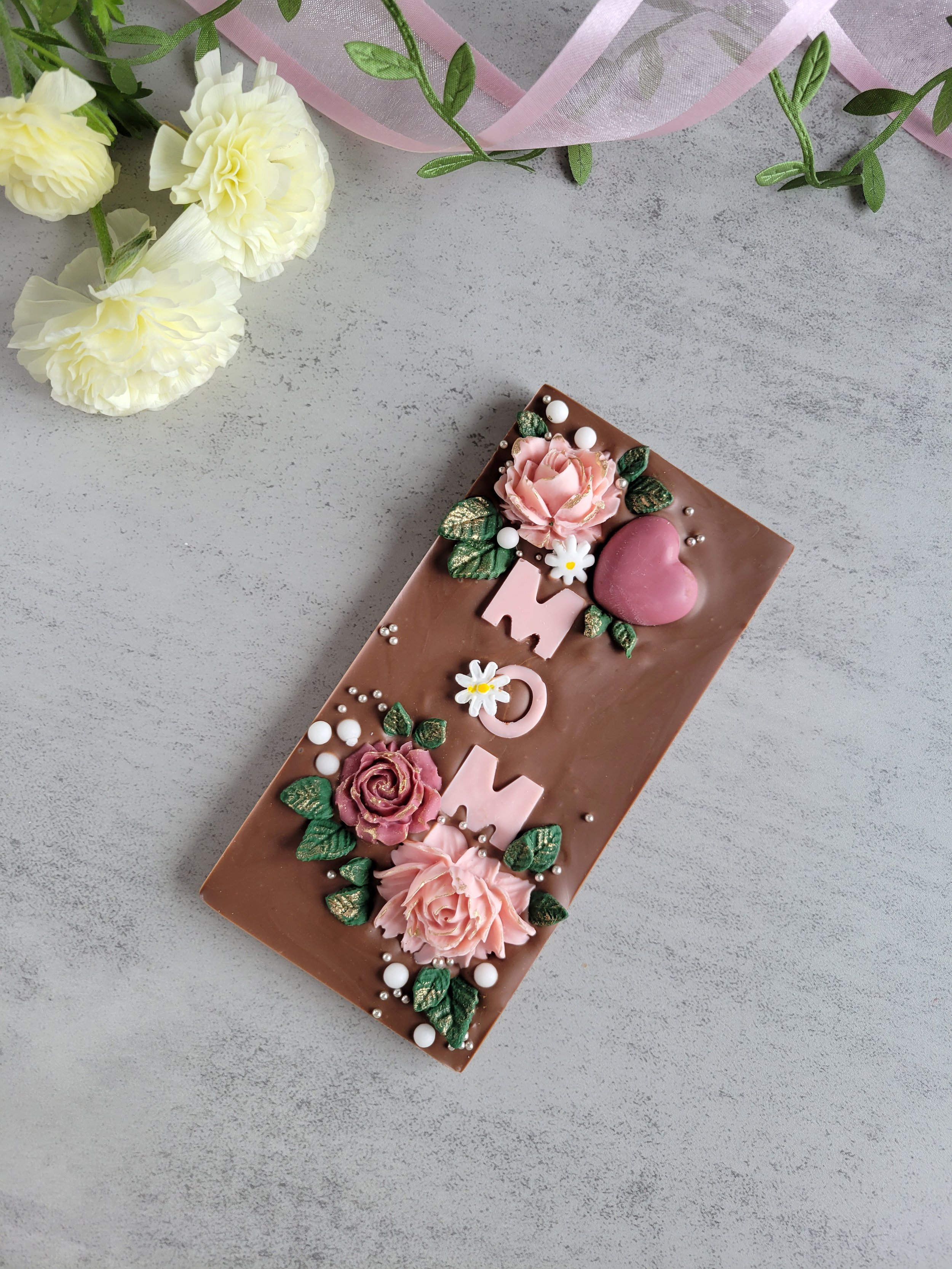 Handcrafted dark/milk/ruby chocolate bar Mother's Day (Mom)