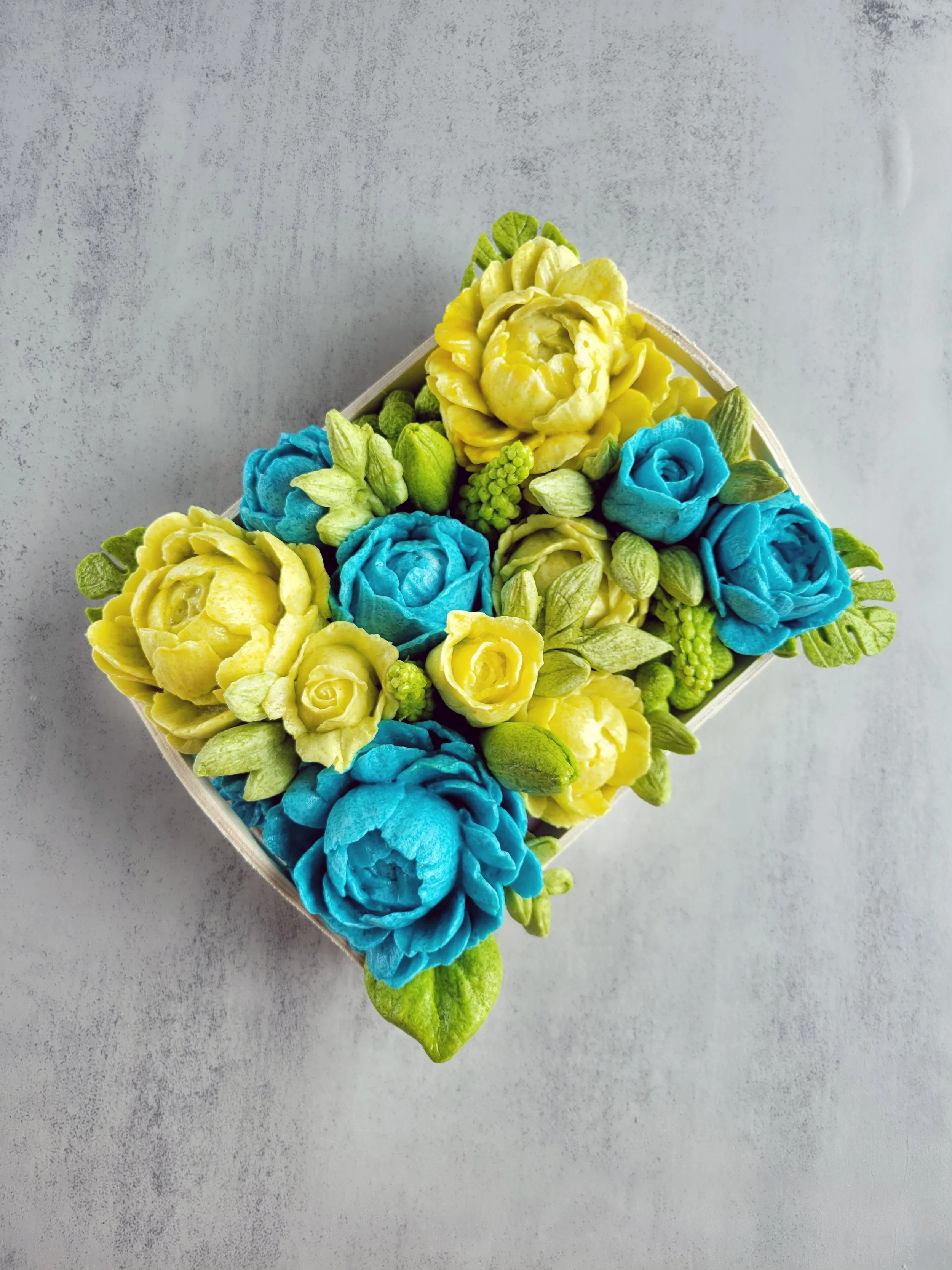 Handcrafted I Stand with Ukraine flowers box
