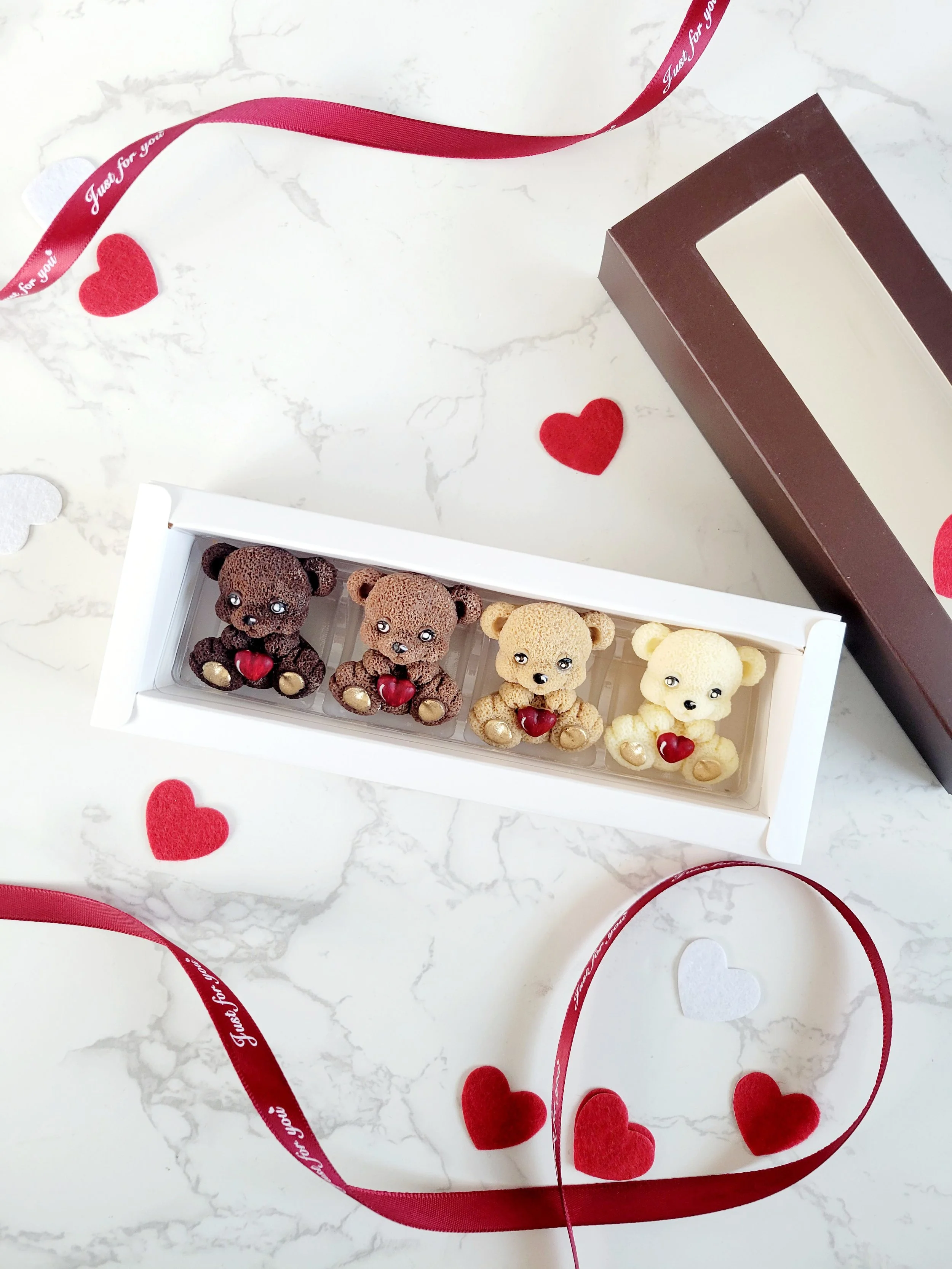 Handcrafted chocolates Valentine's collection (mix of chocolate)