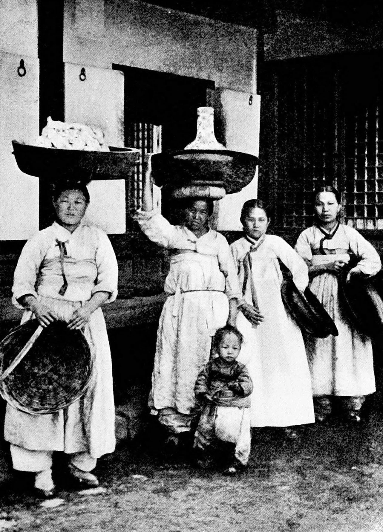 Korean Women at work