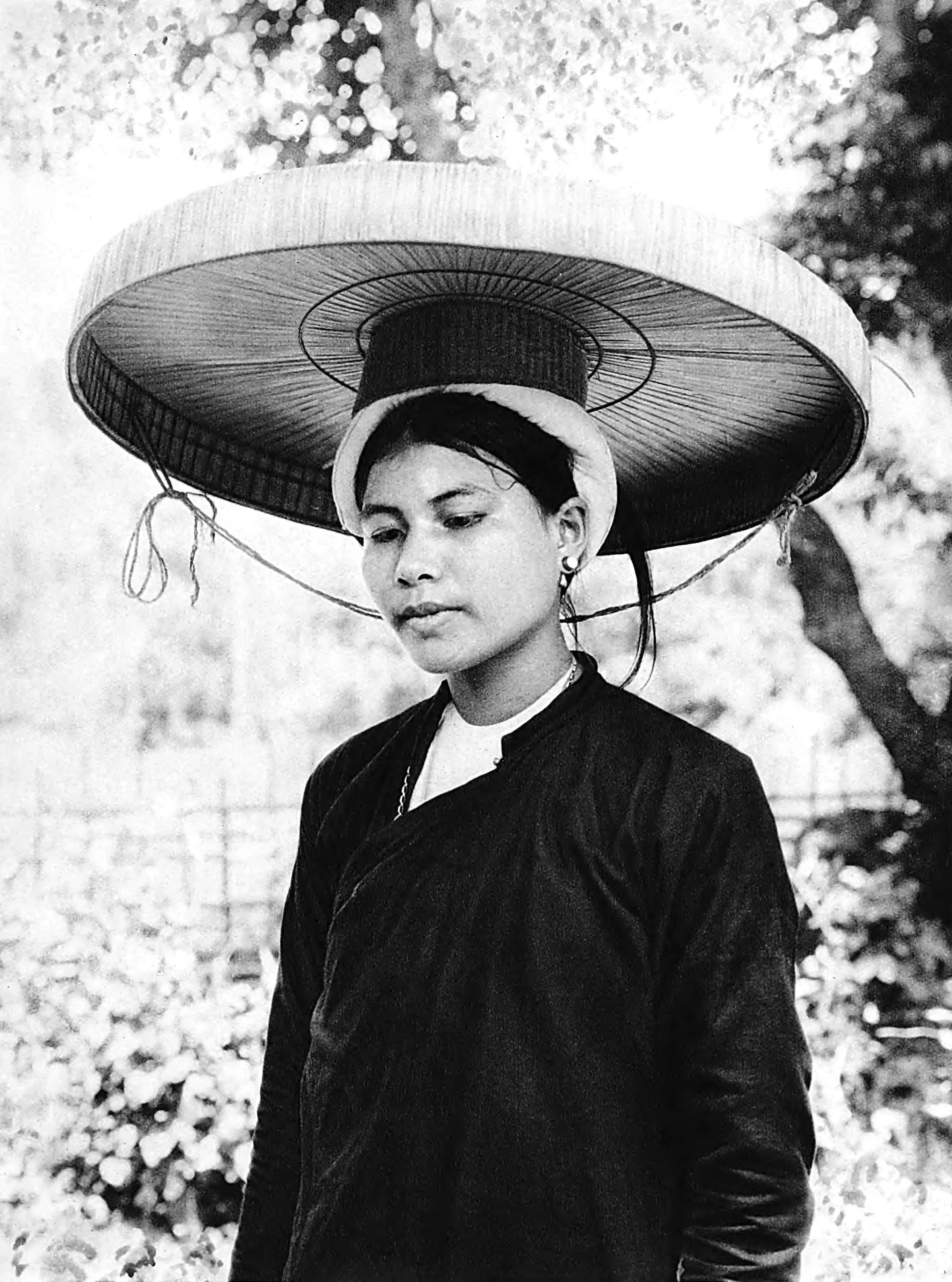 Toaquinese Woman