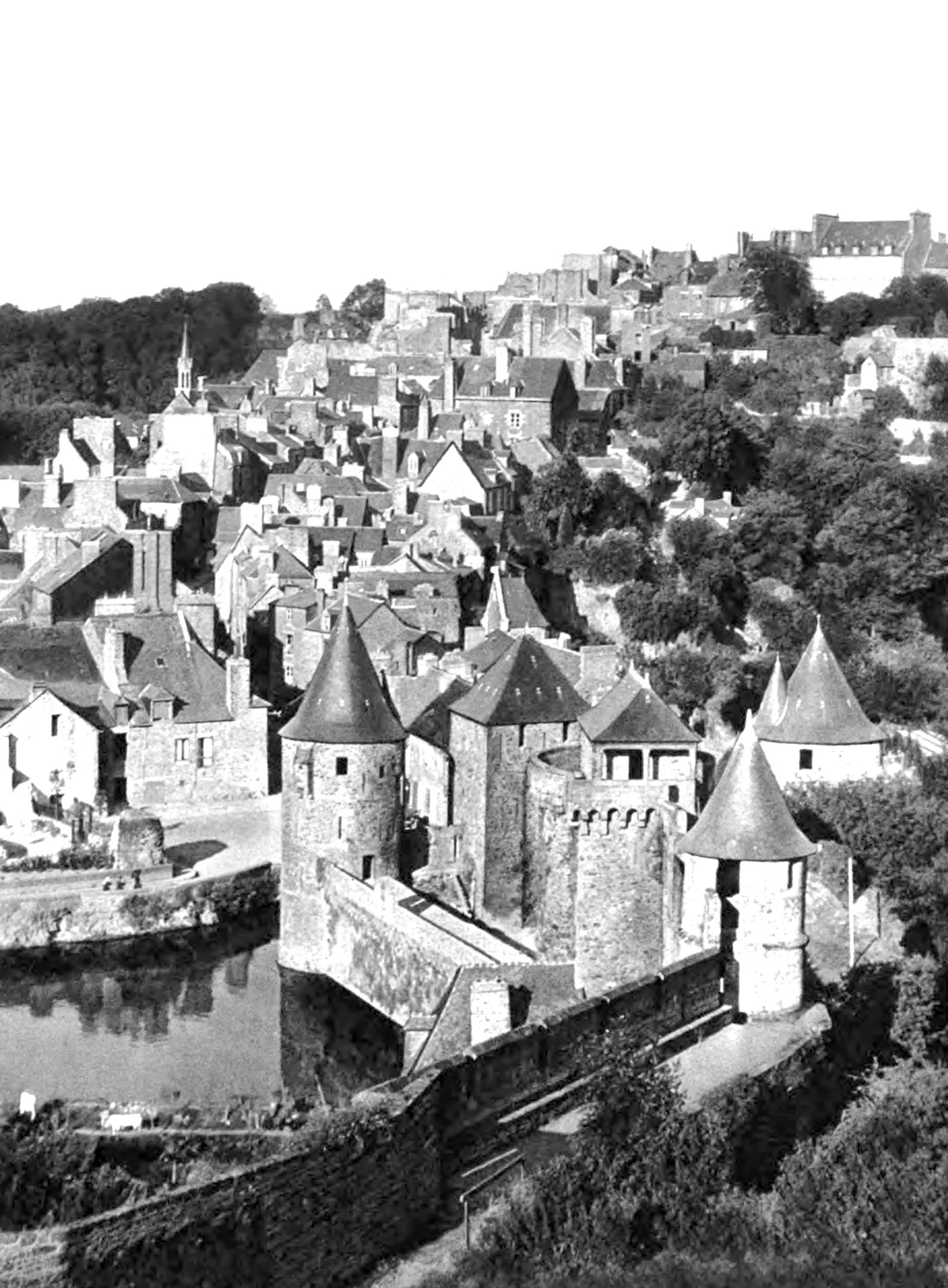 Fougeres