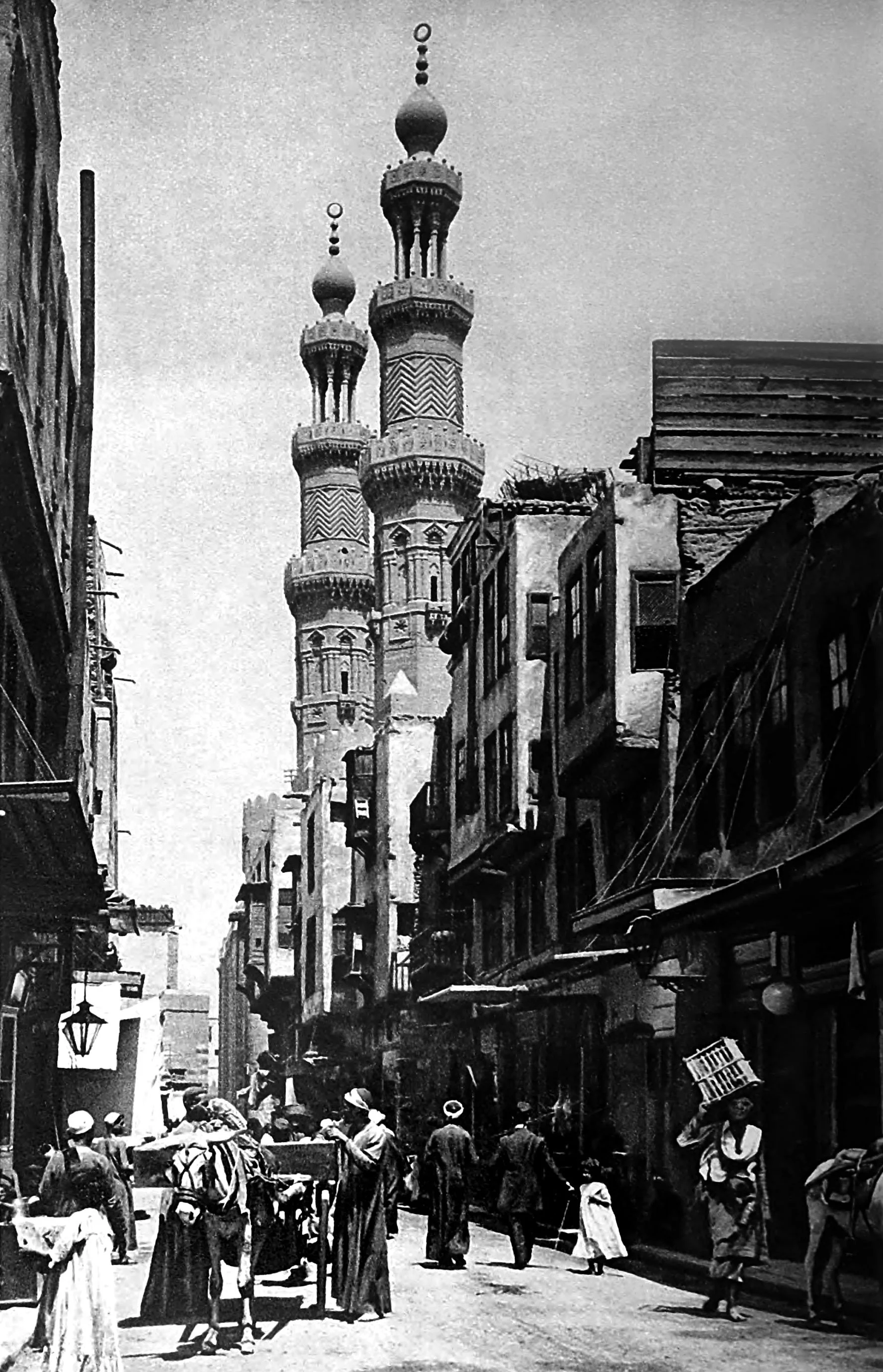 Crowded street in Cairo