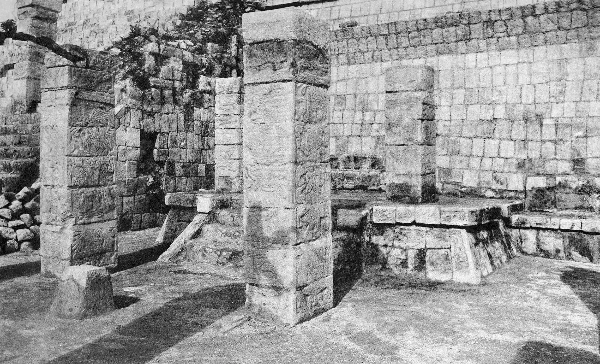 Sculptured Dais, Northwest Colonnade, seen from Southwest