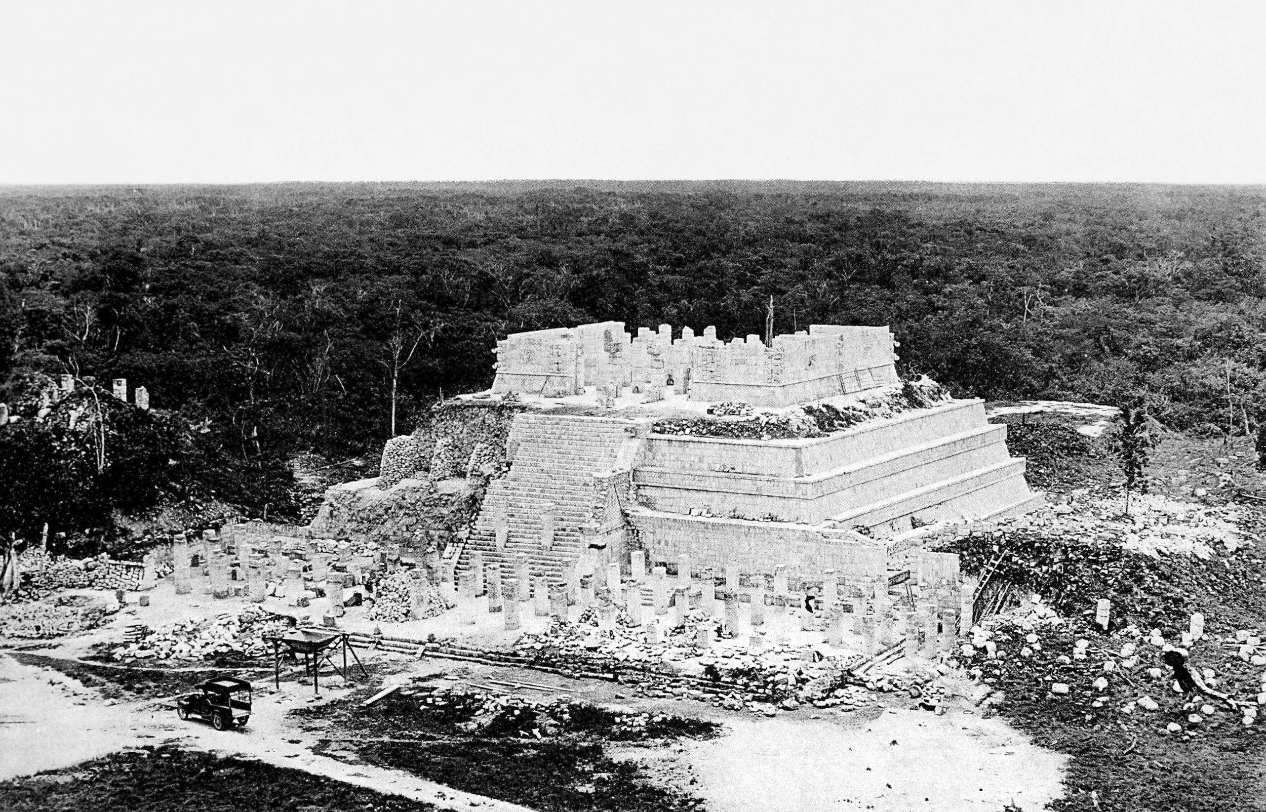 Temple of the Warriors seen from the Castillo at the end of 1926