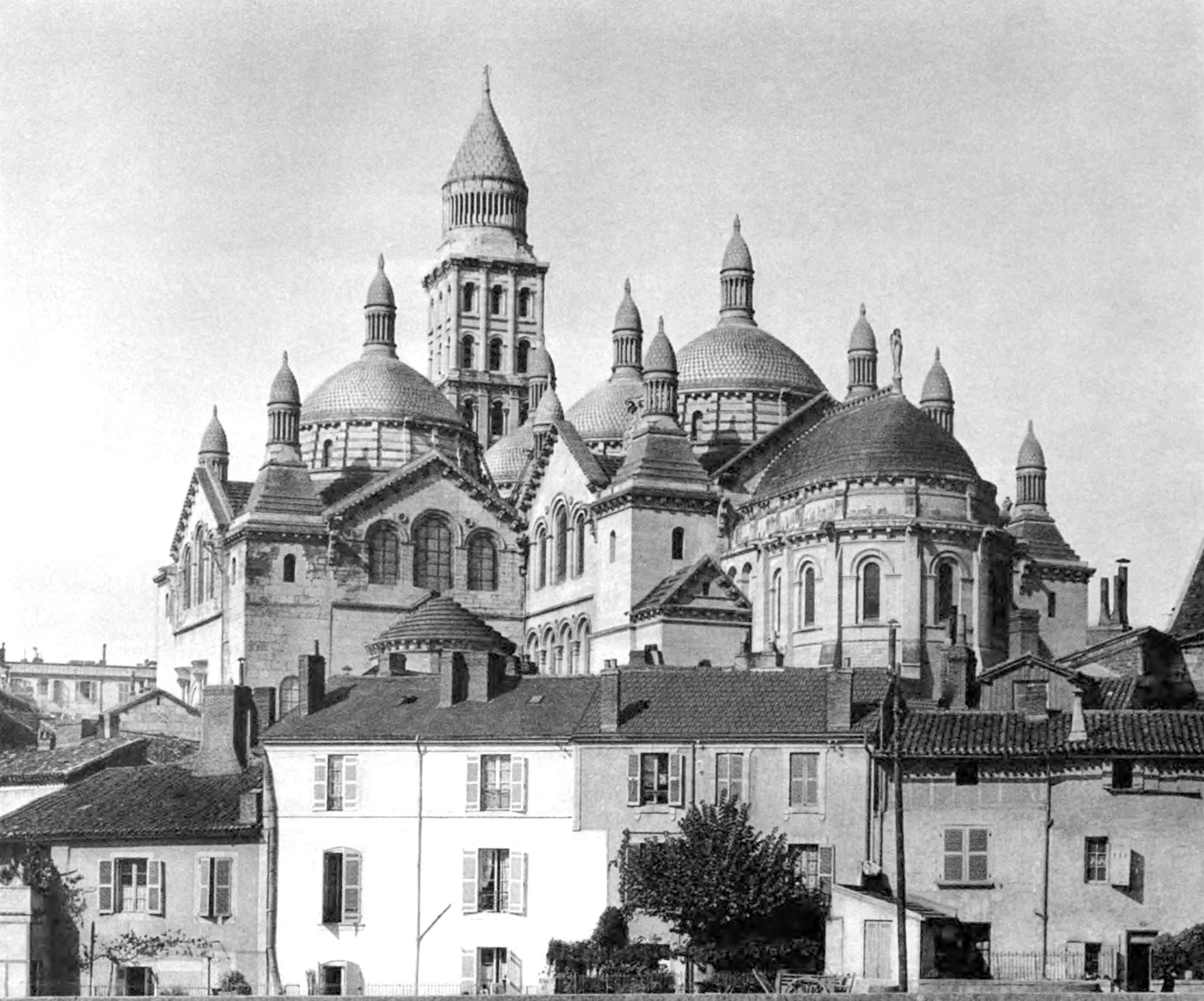Perigueex, Saint Front Cathedral