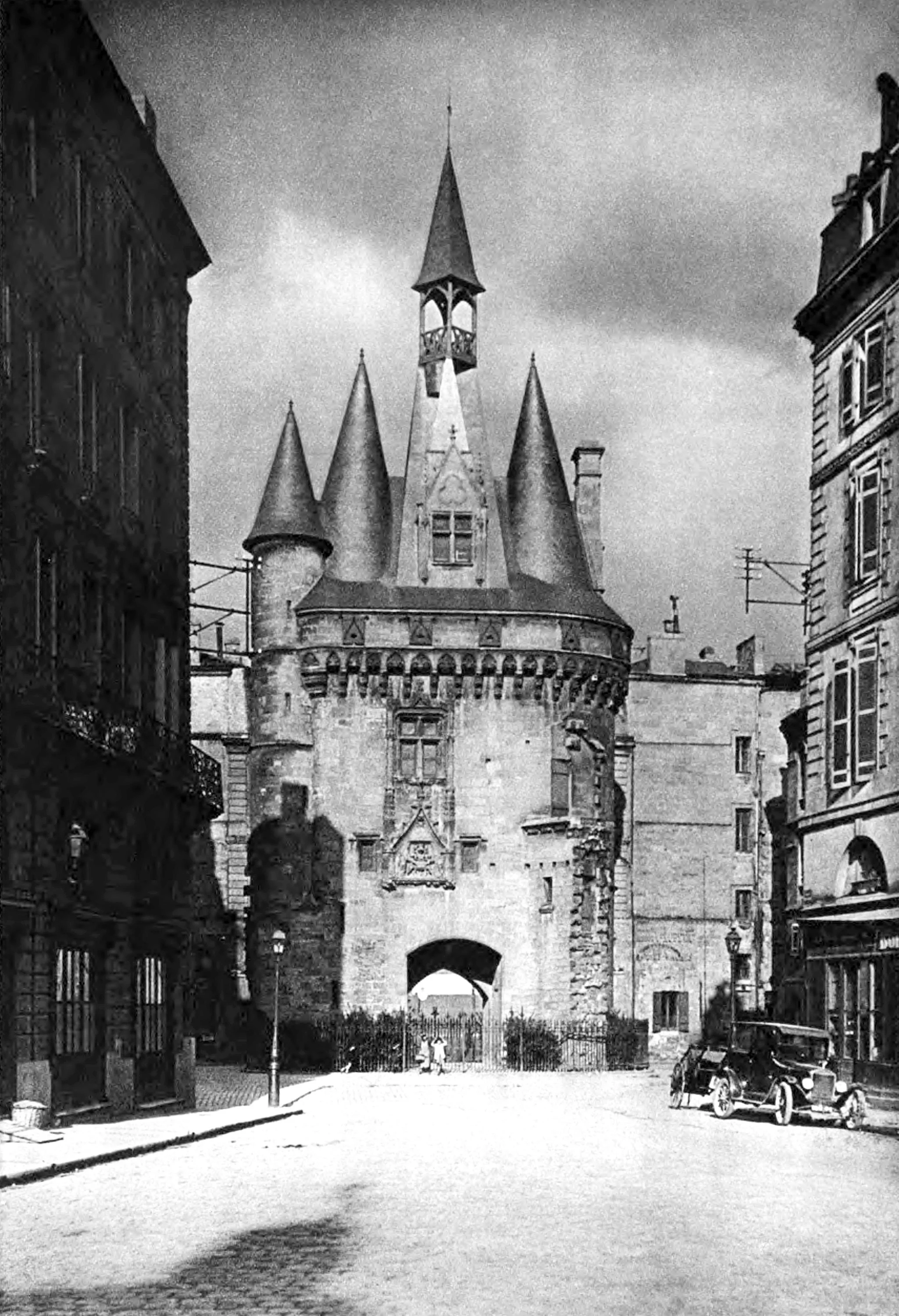 Bordeaux, Porte de Caillau