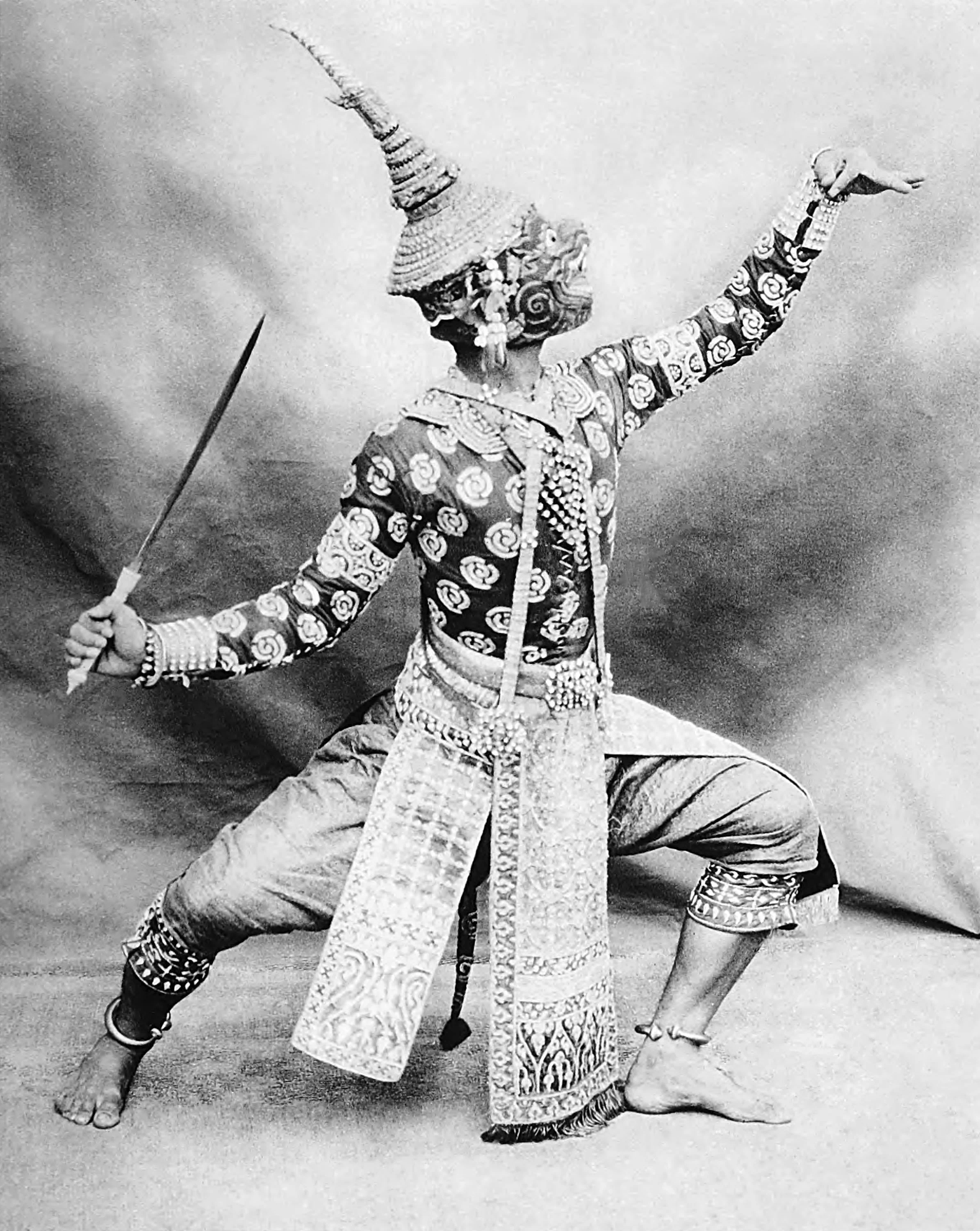 Bangkok, Dancers of the Royal Ballet 2