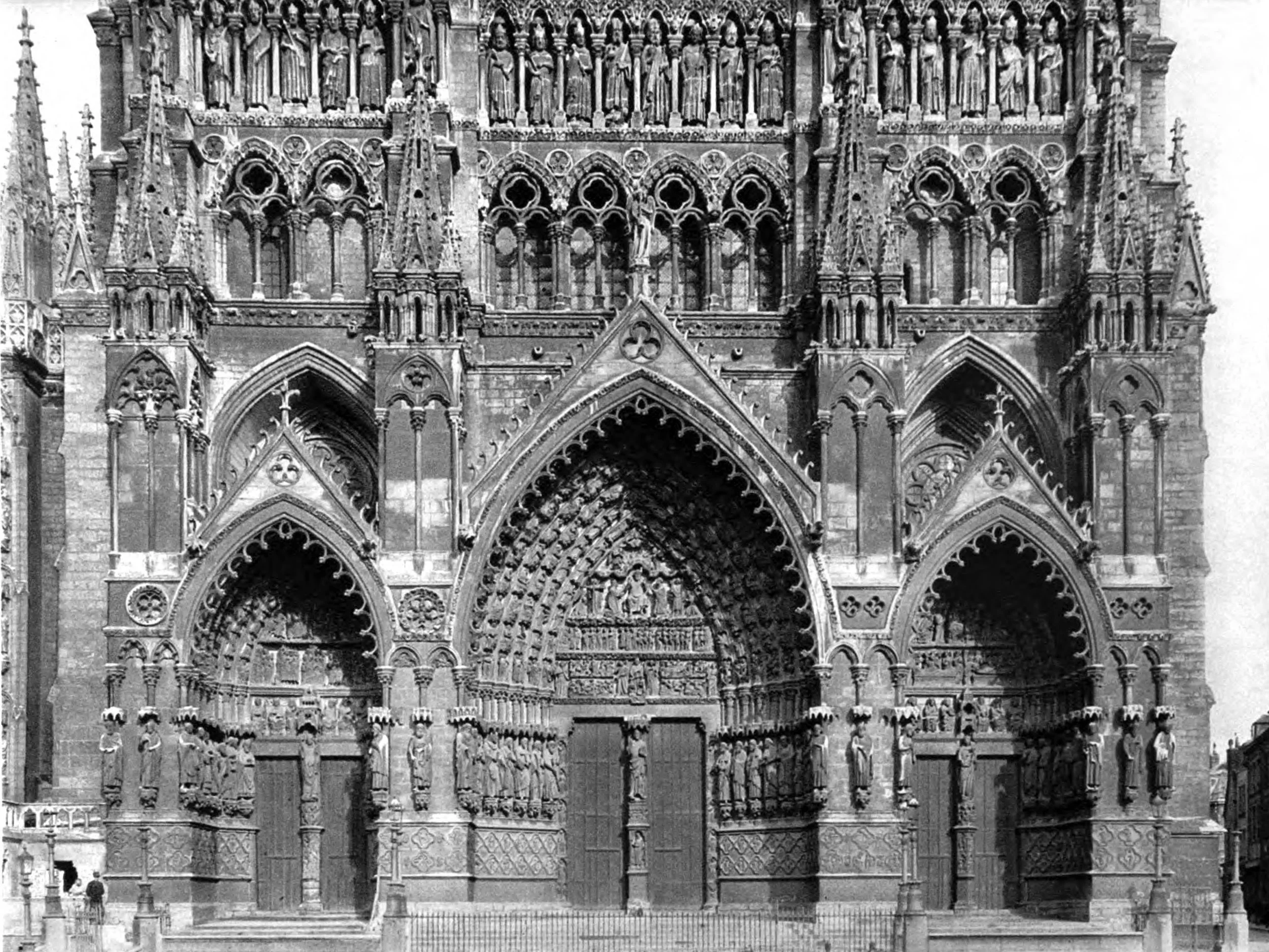 Amiens, Cathedral Facade