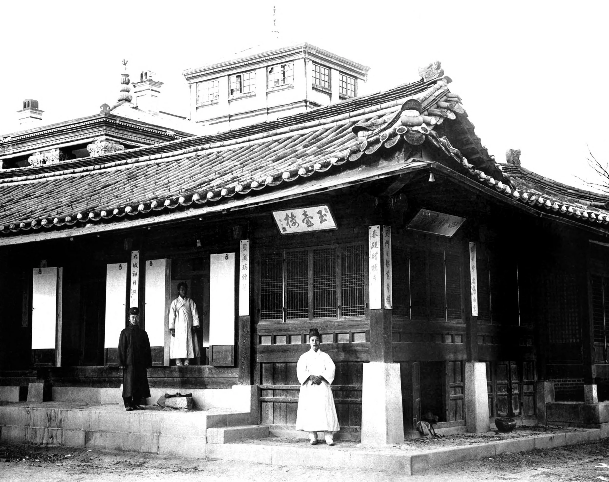 Apartment where the Queen had taken refuge and where she was assassinated in 1893