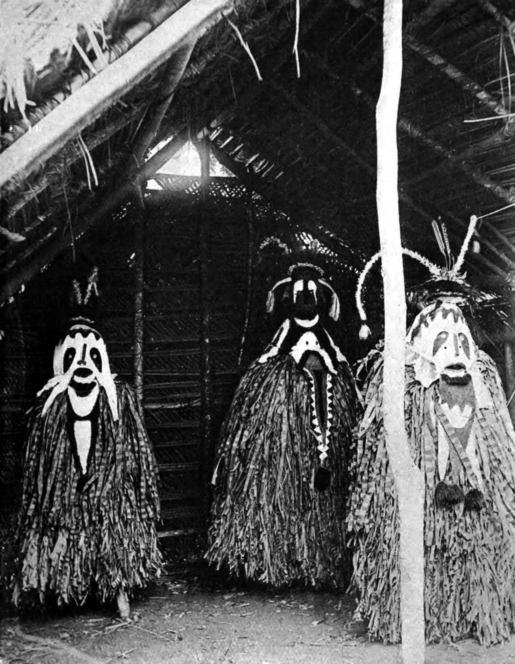Masks of the Kaiva Kuku Society, Mekeo