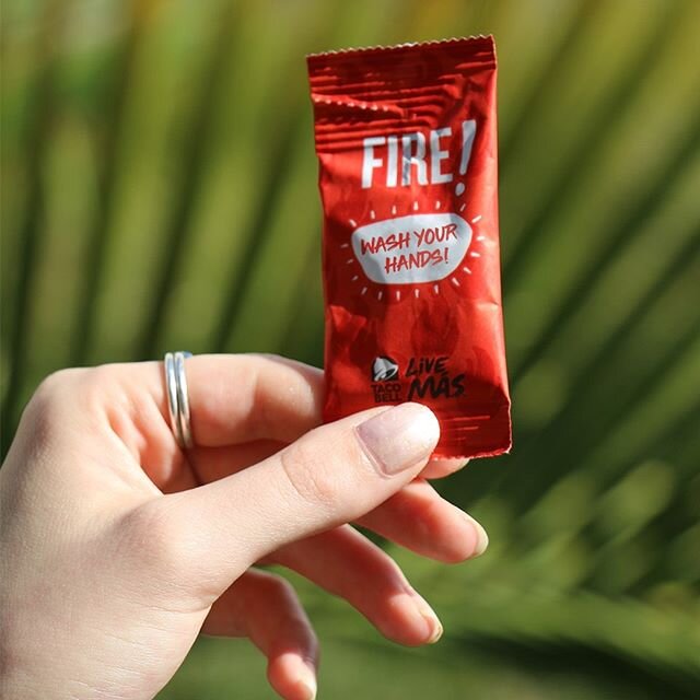 Our sauce packets are pretty smart. 🙌 Swipe and comment below to share your own #TacoBellwisdom