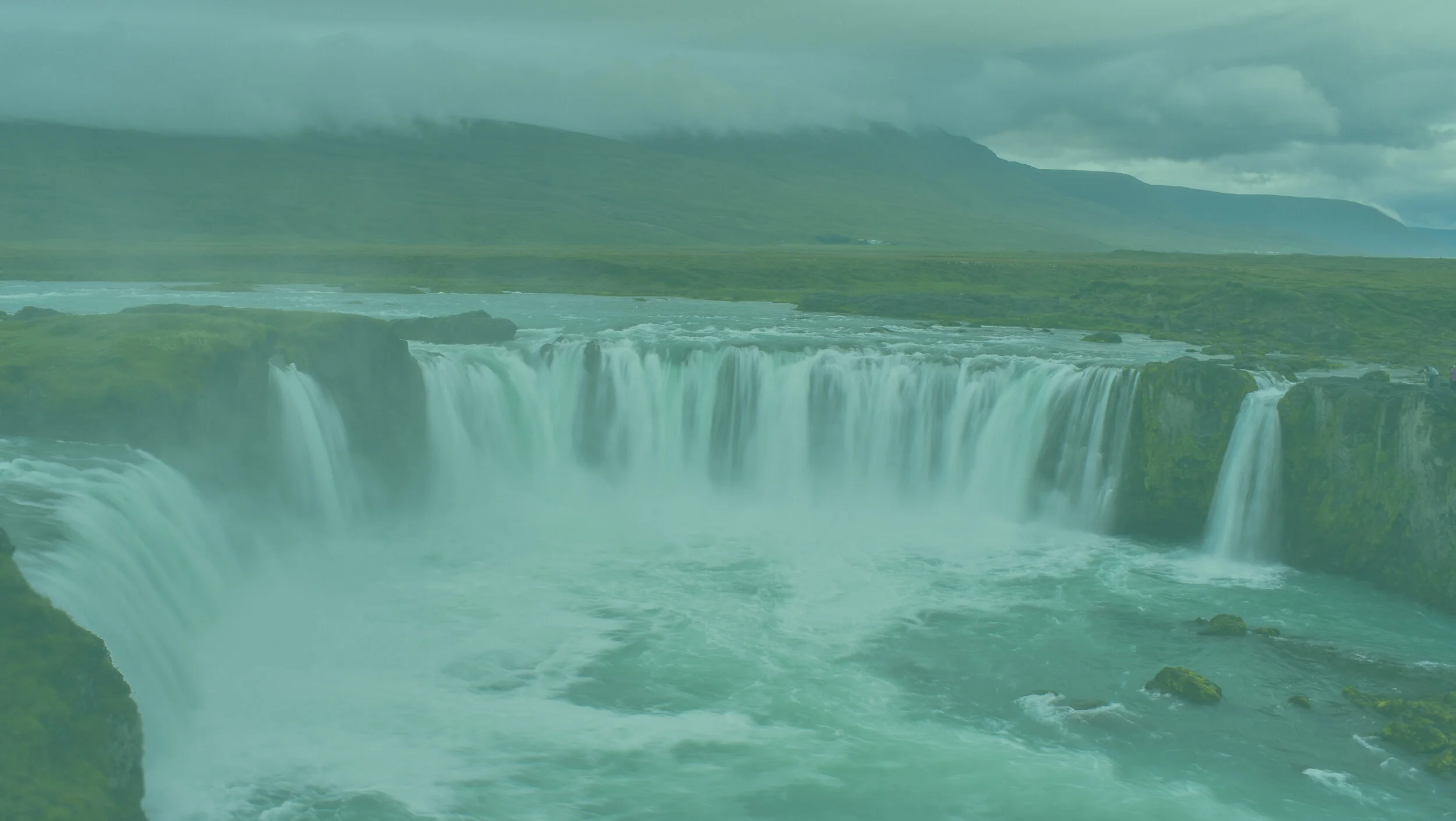 waterfall.jpg