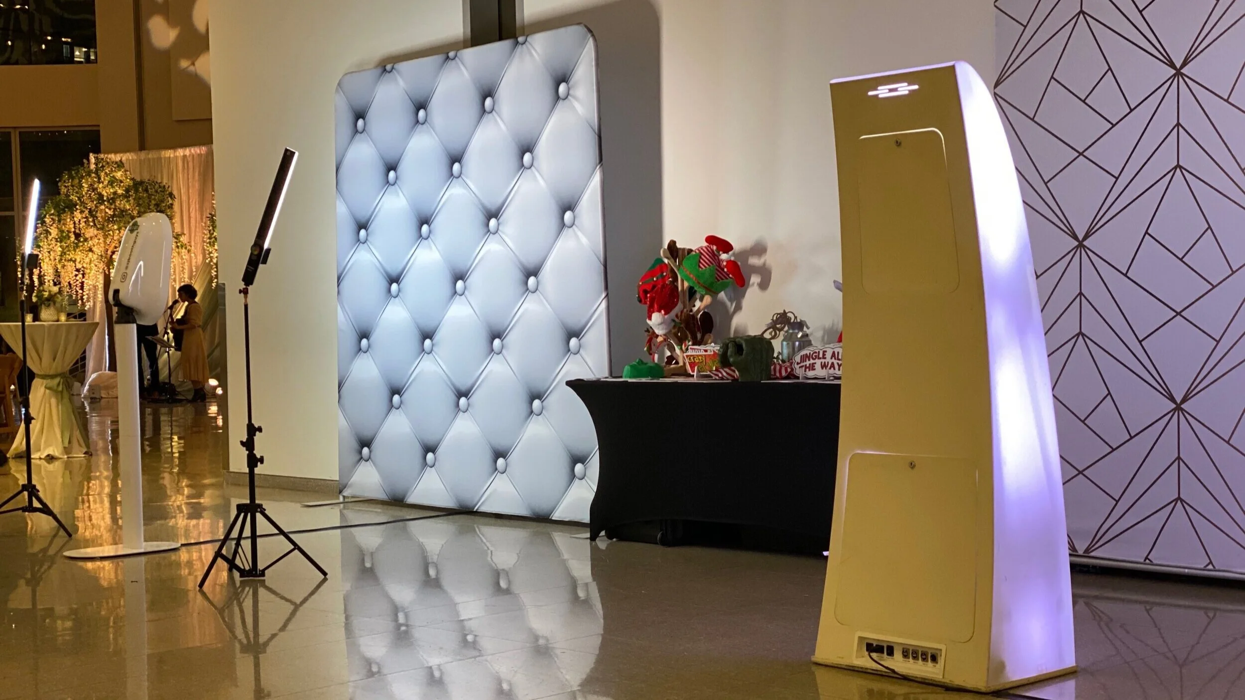 BOOTHS & BACKDROPS — San Jose Booth Guys