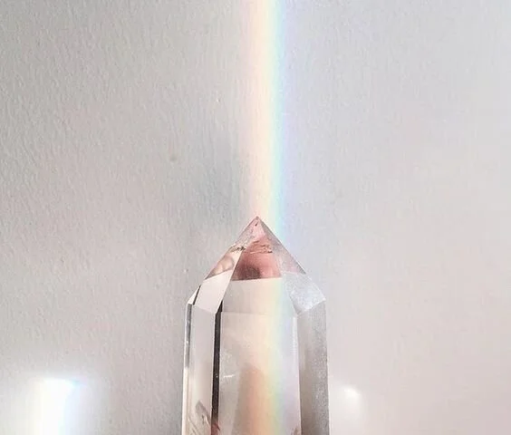 @luminosity_crystals