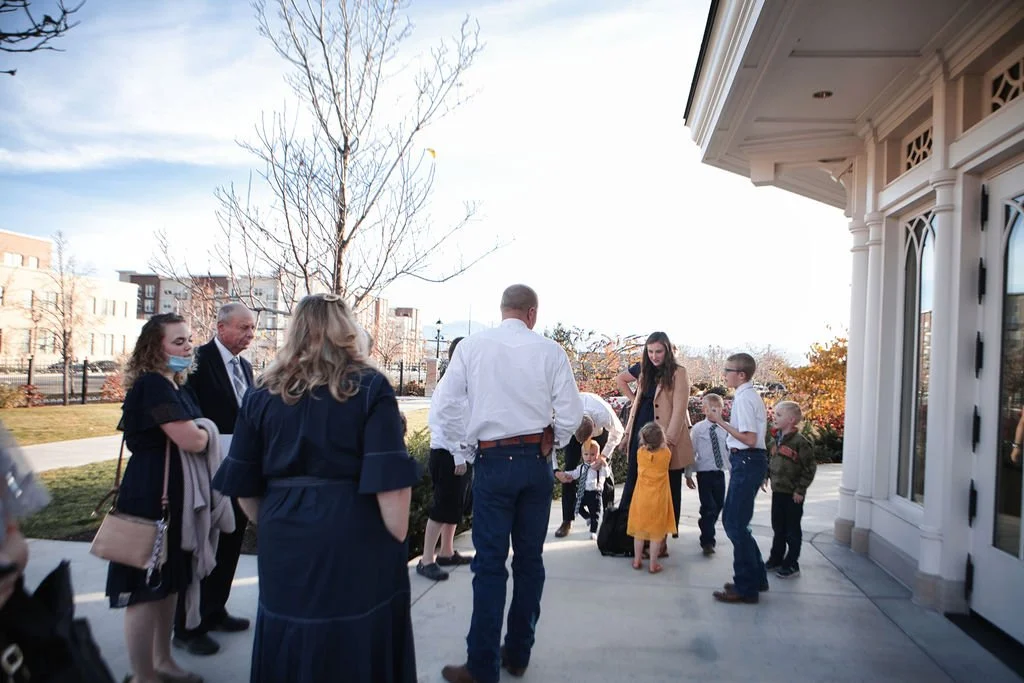 shad-and-kaylee_provo-utah_sealing_provo-city-center-temple_super89films_1.jpg