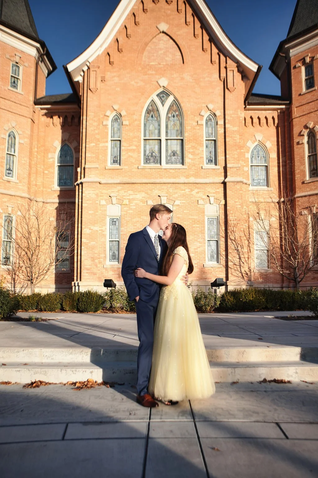 shad-and-kaylee_provo-utah_sealing_provo-city-center-temple_super89films_39.jpg