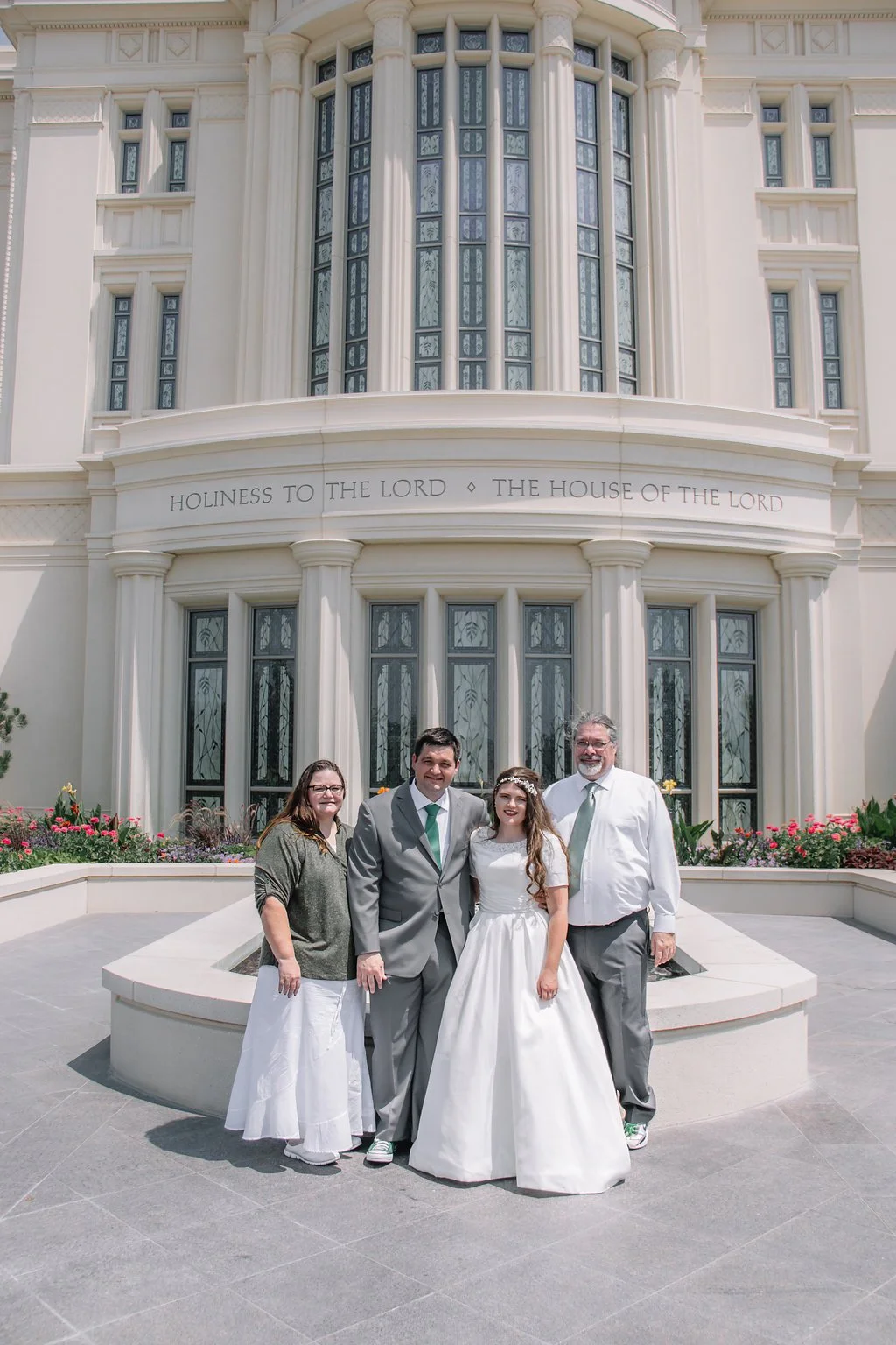 jordan-and-jaycee_payson-utah_wedding-day_payson-utah-temple_super89films_54.jpg