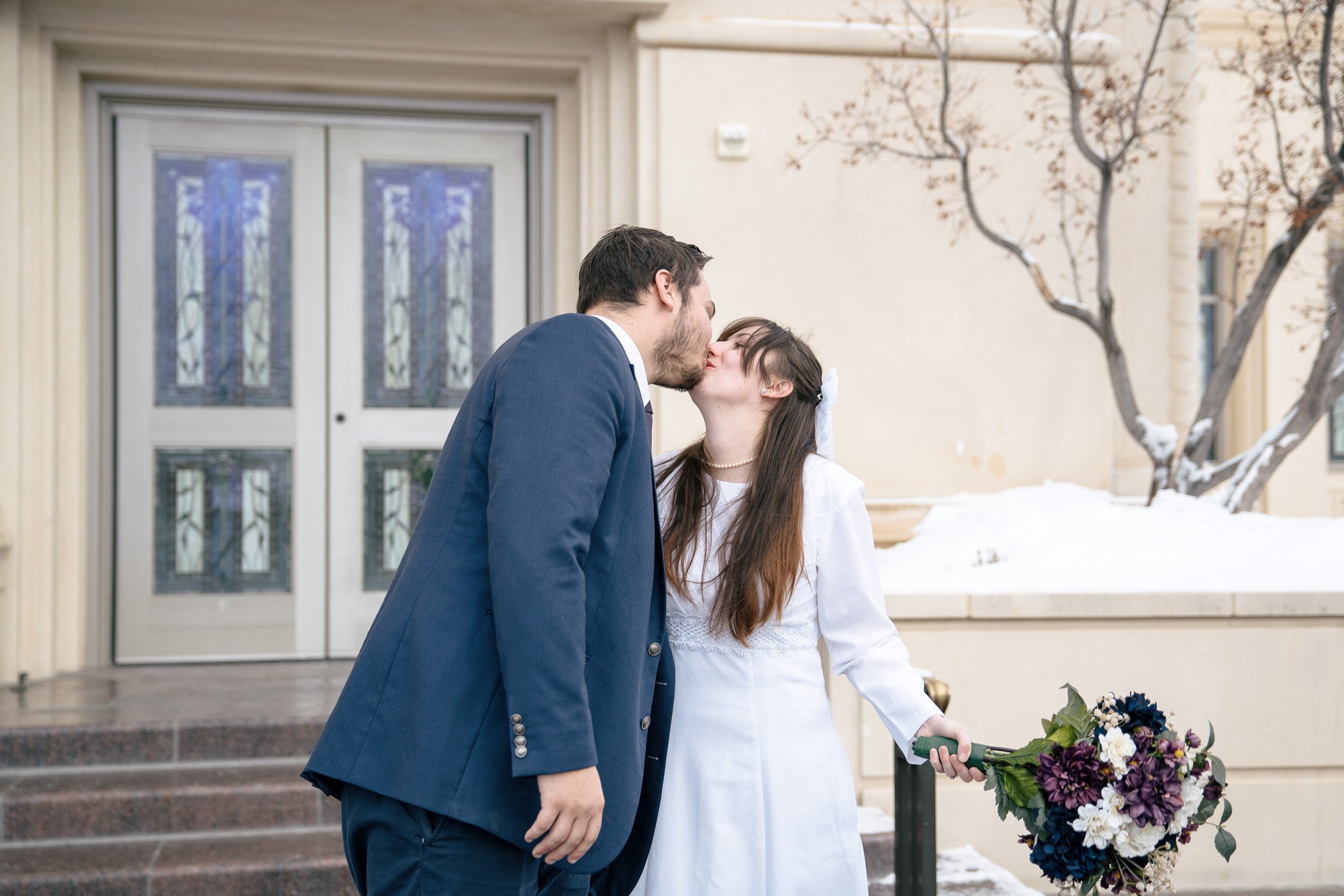 jacob-and-samantha_payson-utah_payson-utah-temple_temple-photos_super89films_-5.jpg