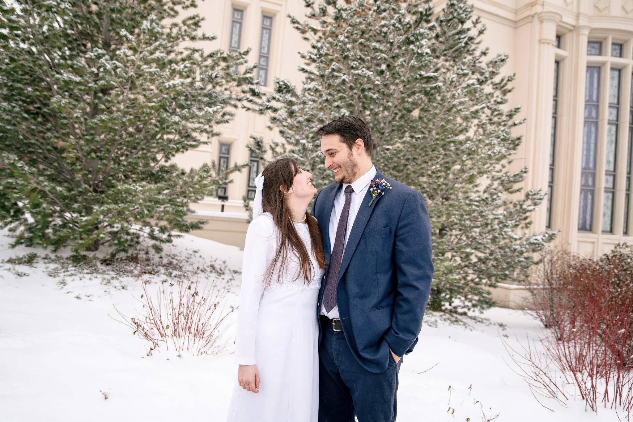 jacob-and-samantha_payson-utah_payson-utah-temple_temple-photos_super89films_-14.jpg