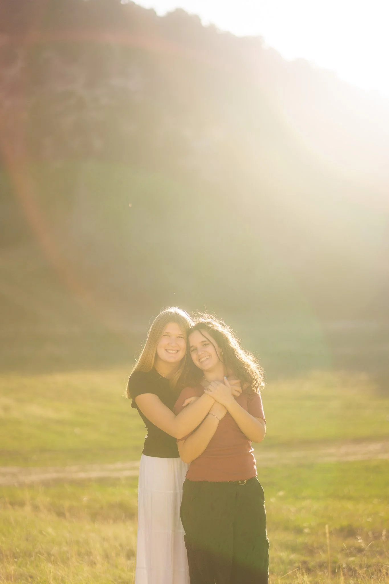 hannah-and-becca_ephraim-utah_ephraim-canyon_friend-photoshoot_super89films_-3.jpg