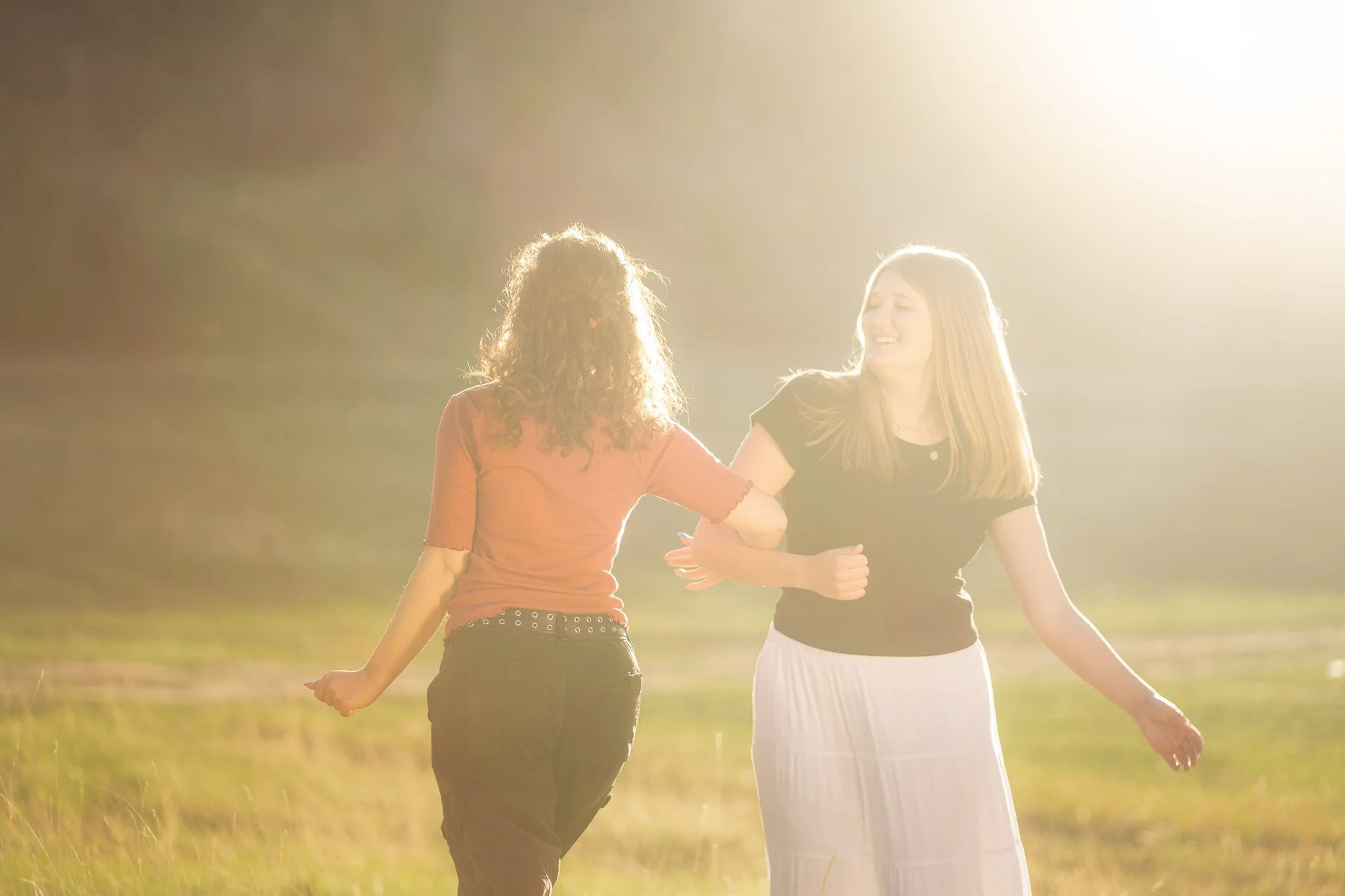 hannah-and-becca_ephraim-utah_ephraim-canyon_friend-photoshoot_super89films_-8.jpg