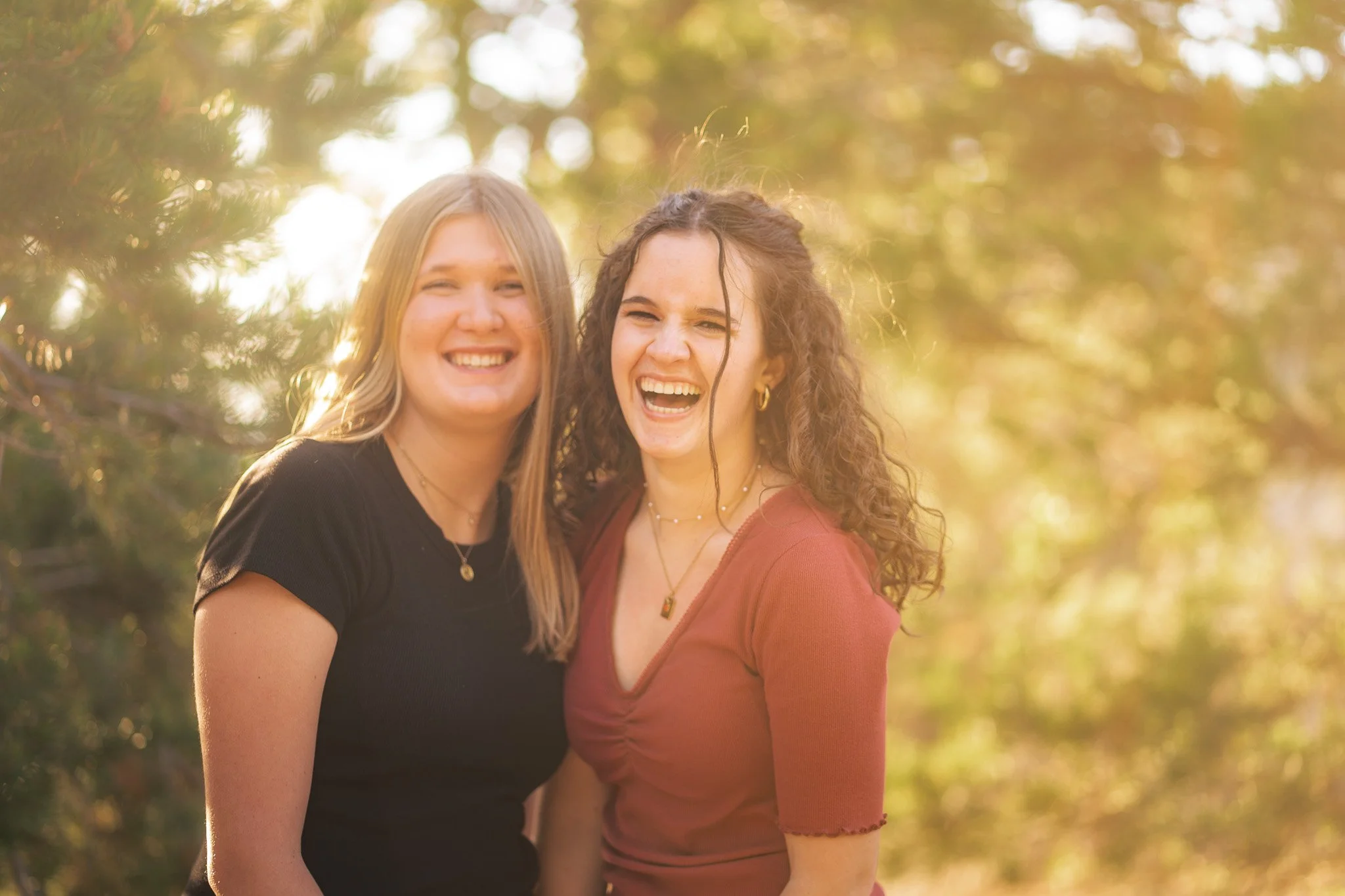 hannah-and-becca_ephraim-utah_ephraim-canyon_friend-photoshoot_super89films_-13.jpg