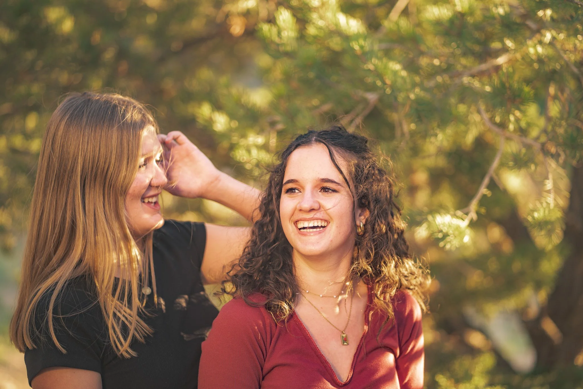 hannah-and-becca_ephraim-utah_ephraim-canyon_friend-photoshoot_super89films_-14.jpg