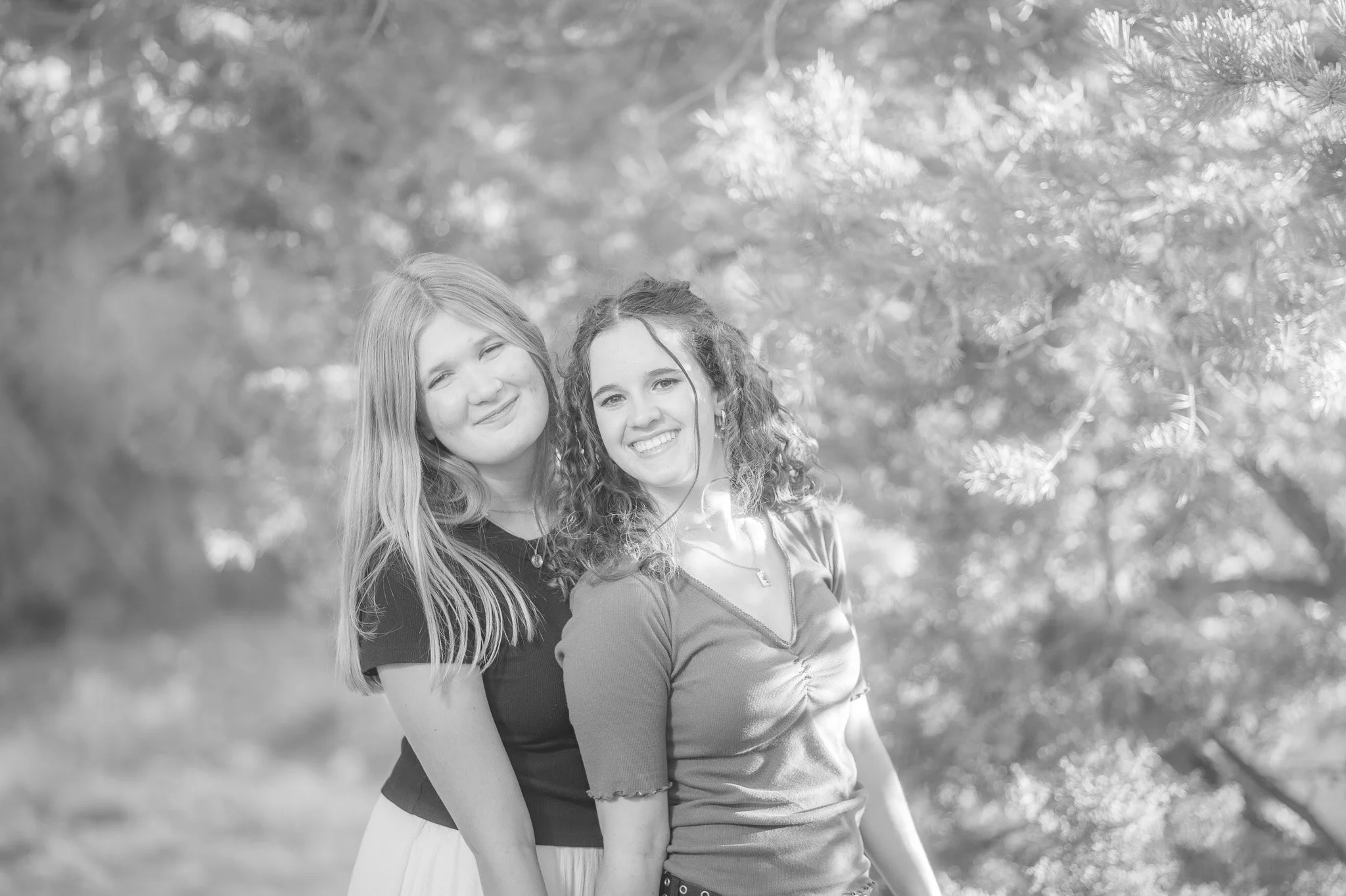 hannah-and-becca_ephraim-utah_ephraim-canyon_friend-photoshoot_super89films_-26.jpg