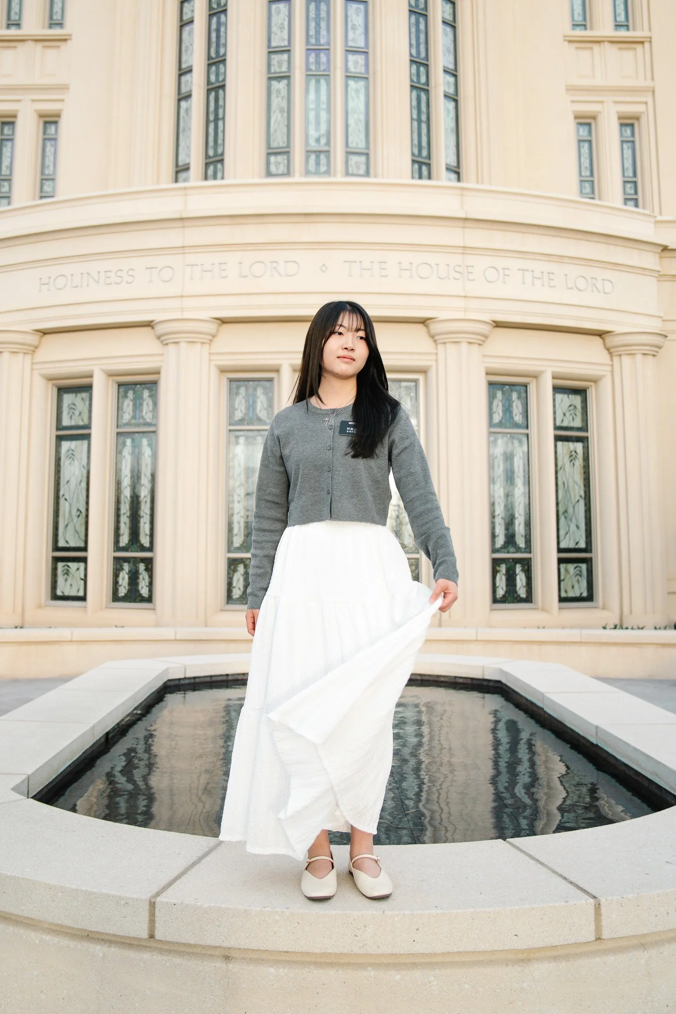 hope-and-charity_payson-utah_missionary-photoshoot_payson-utah-temple_super89films_-3.jpg
