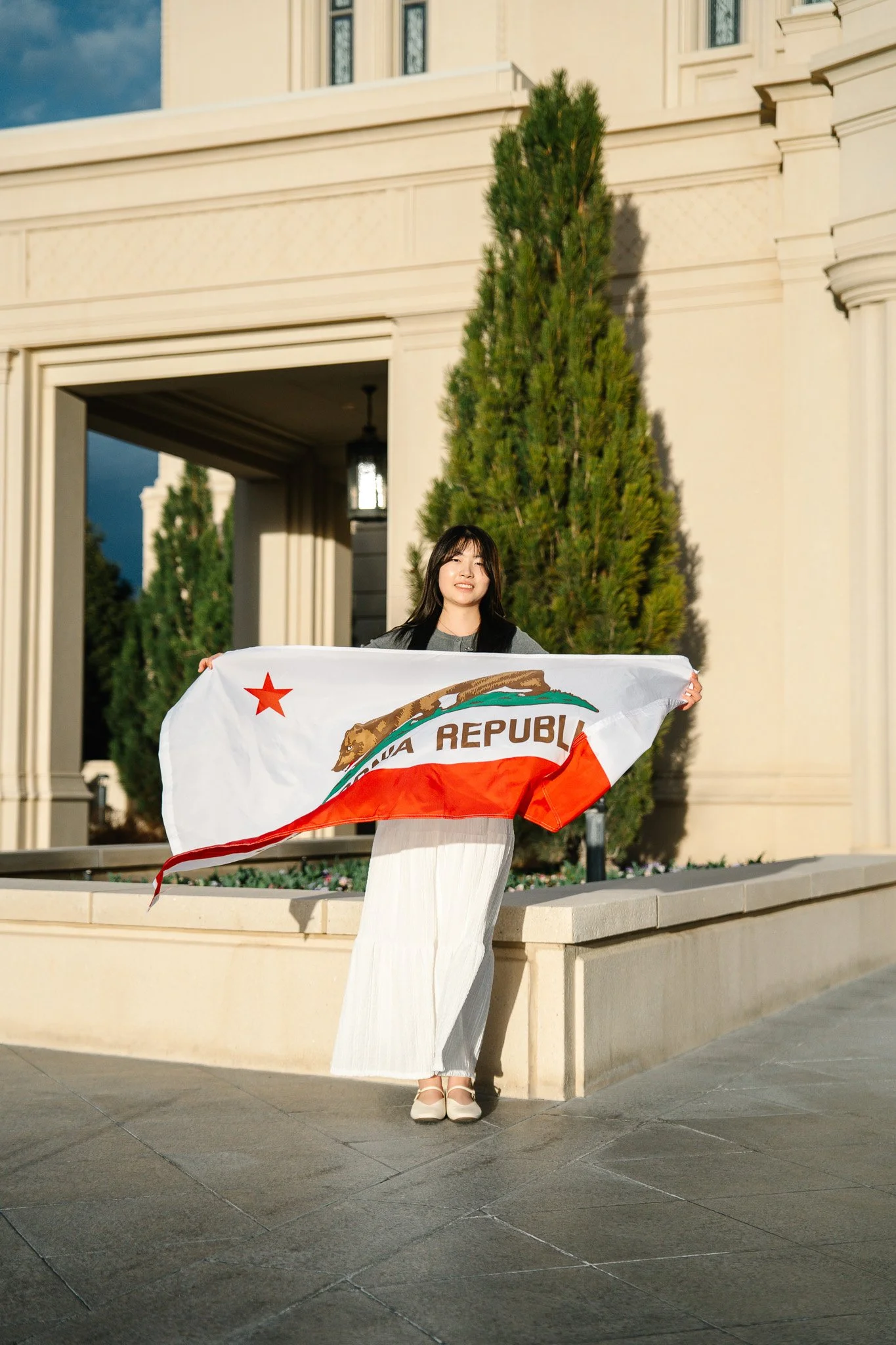 hope-and-charity_payson-utah_missionary-photoshoot_payson-utah-temple_super89films_-7.jpg