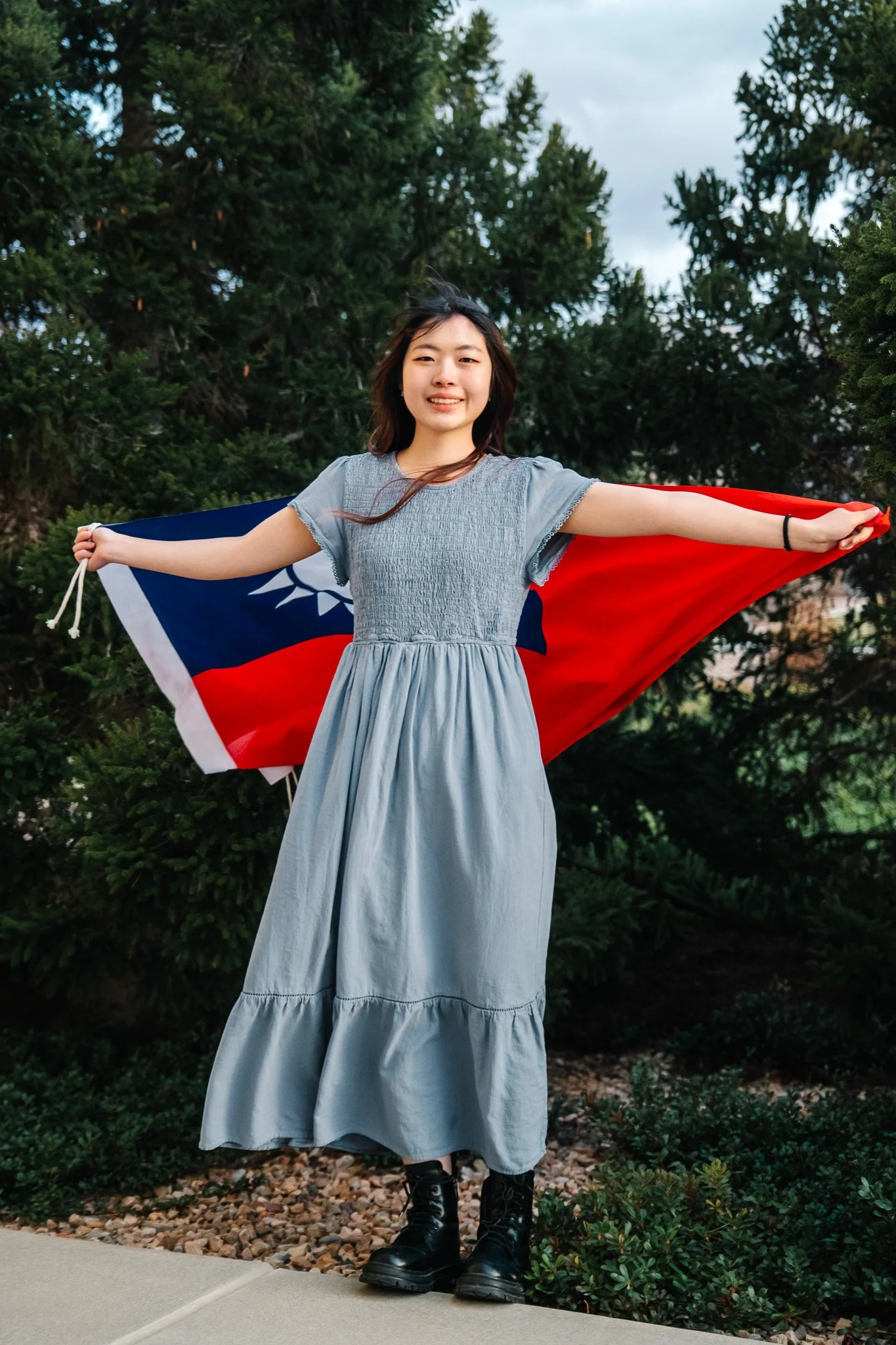 hope-and-charity_payson-utah_missionary-photoshoot_payson-utah-temple_super89films_-22.jpg
