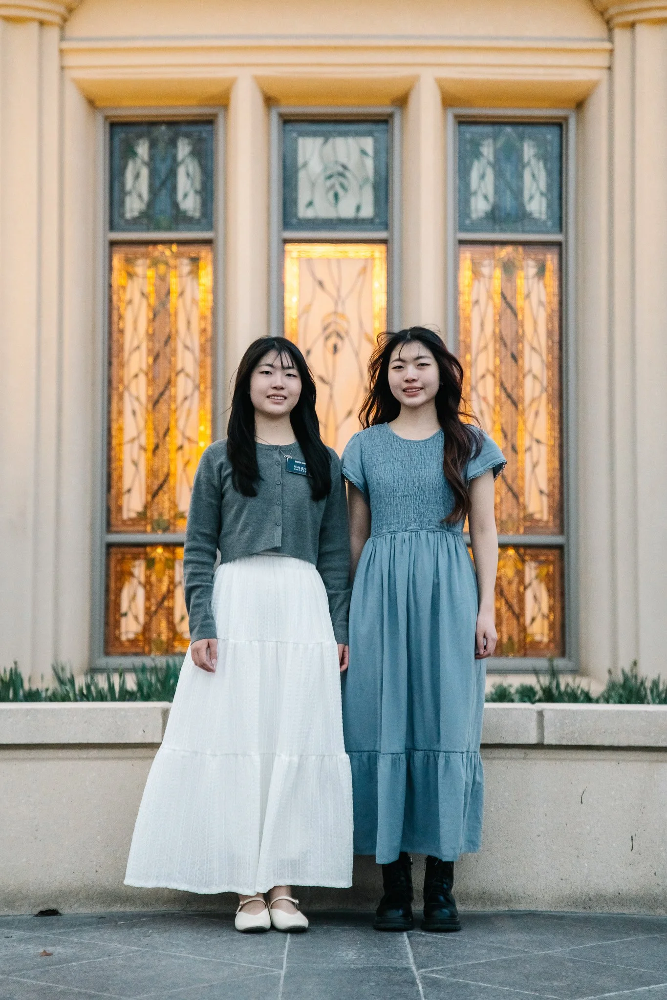 hope-and-charity_payson-utah_missionary-photoshoot_payson-utah-temple_super89films_-40.jpg