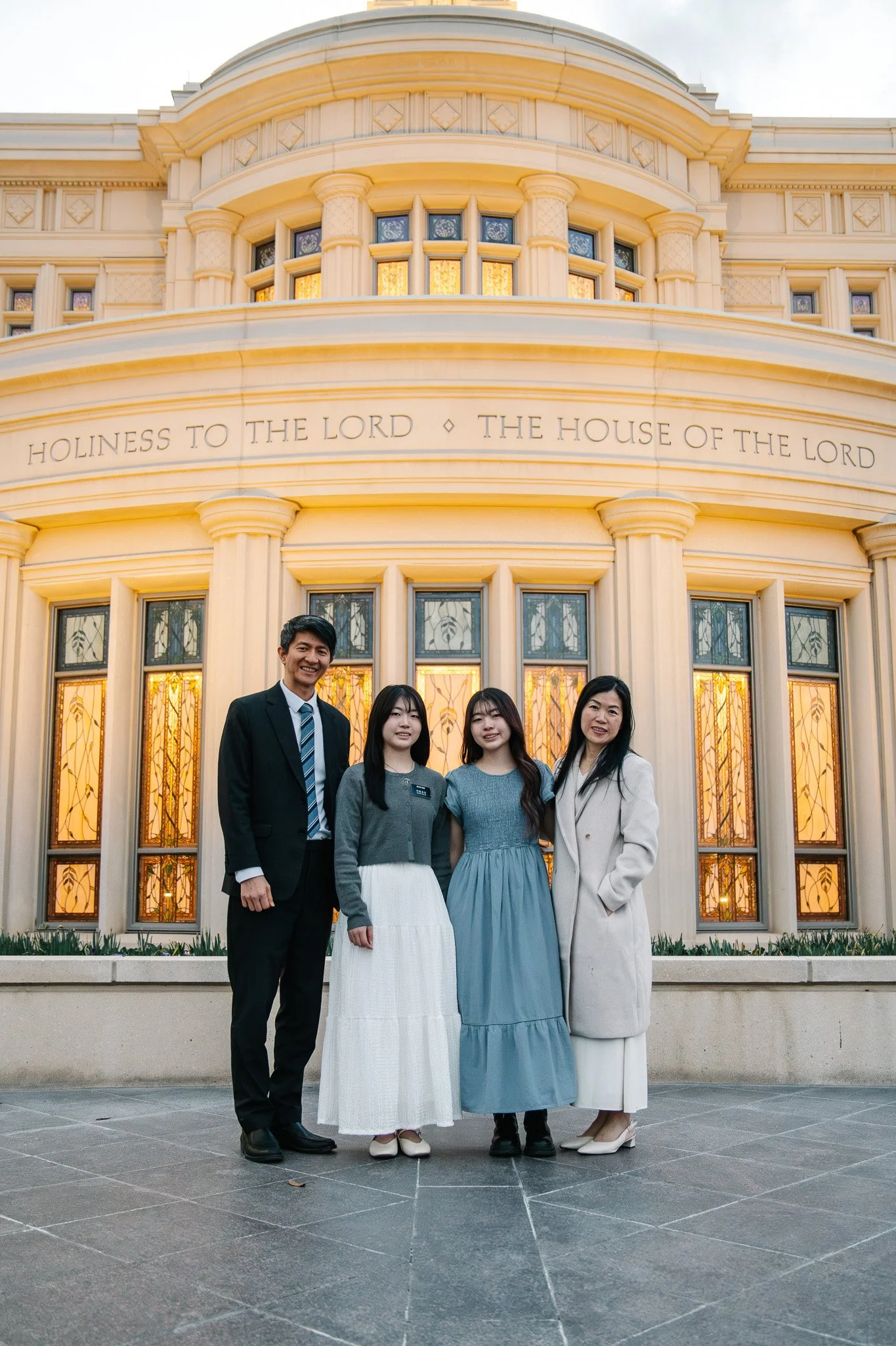 hope-and-charity_payson-utah_missionary-photoshoot_payson-utah-temple_super89films_-46.jpg