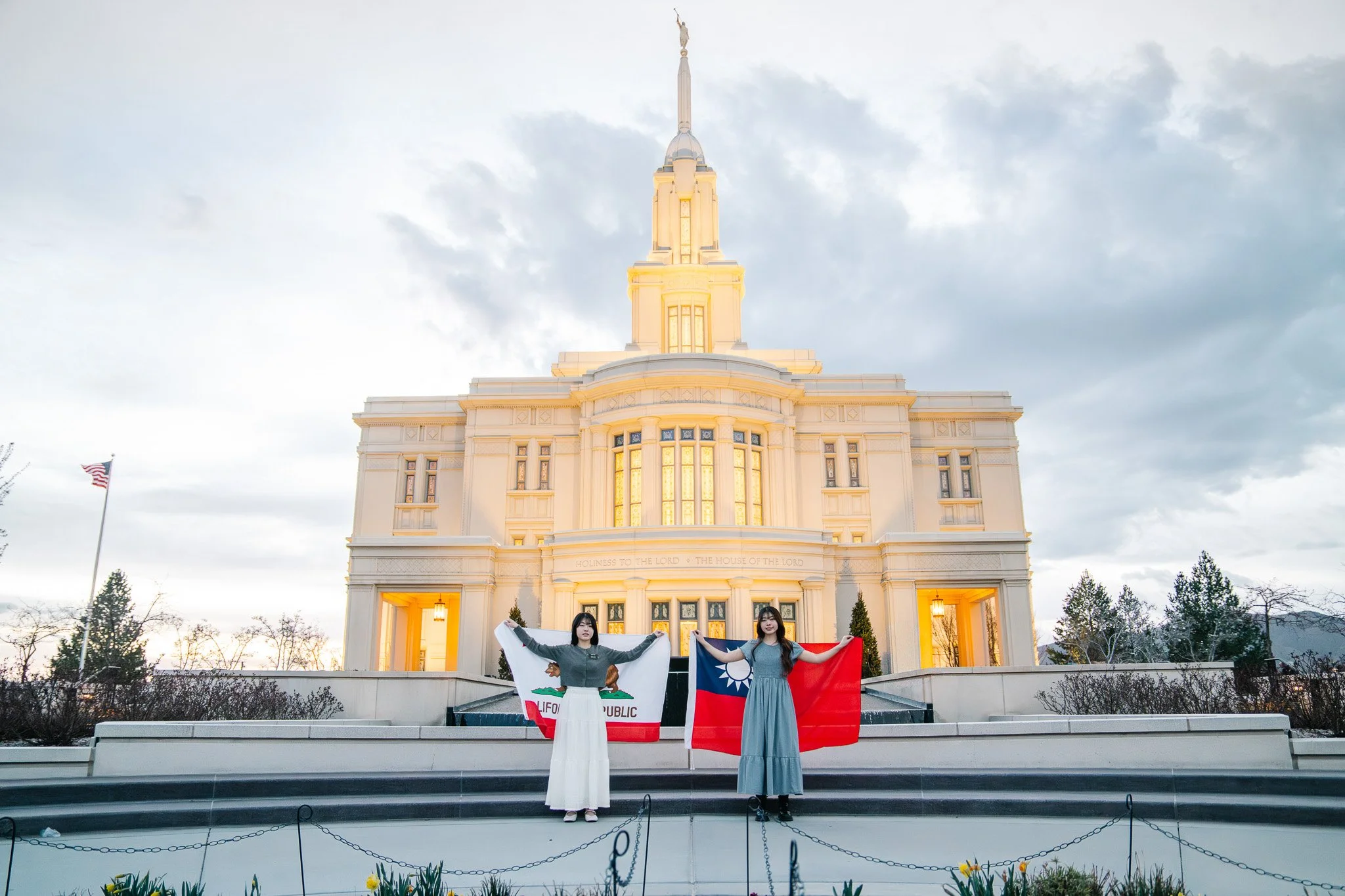 hope-and-charity_payson-utah_missionary-photoshoot_payson-utah-temple_super89films_-50.jpg